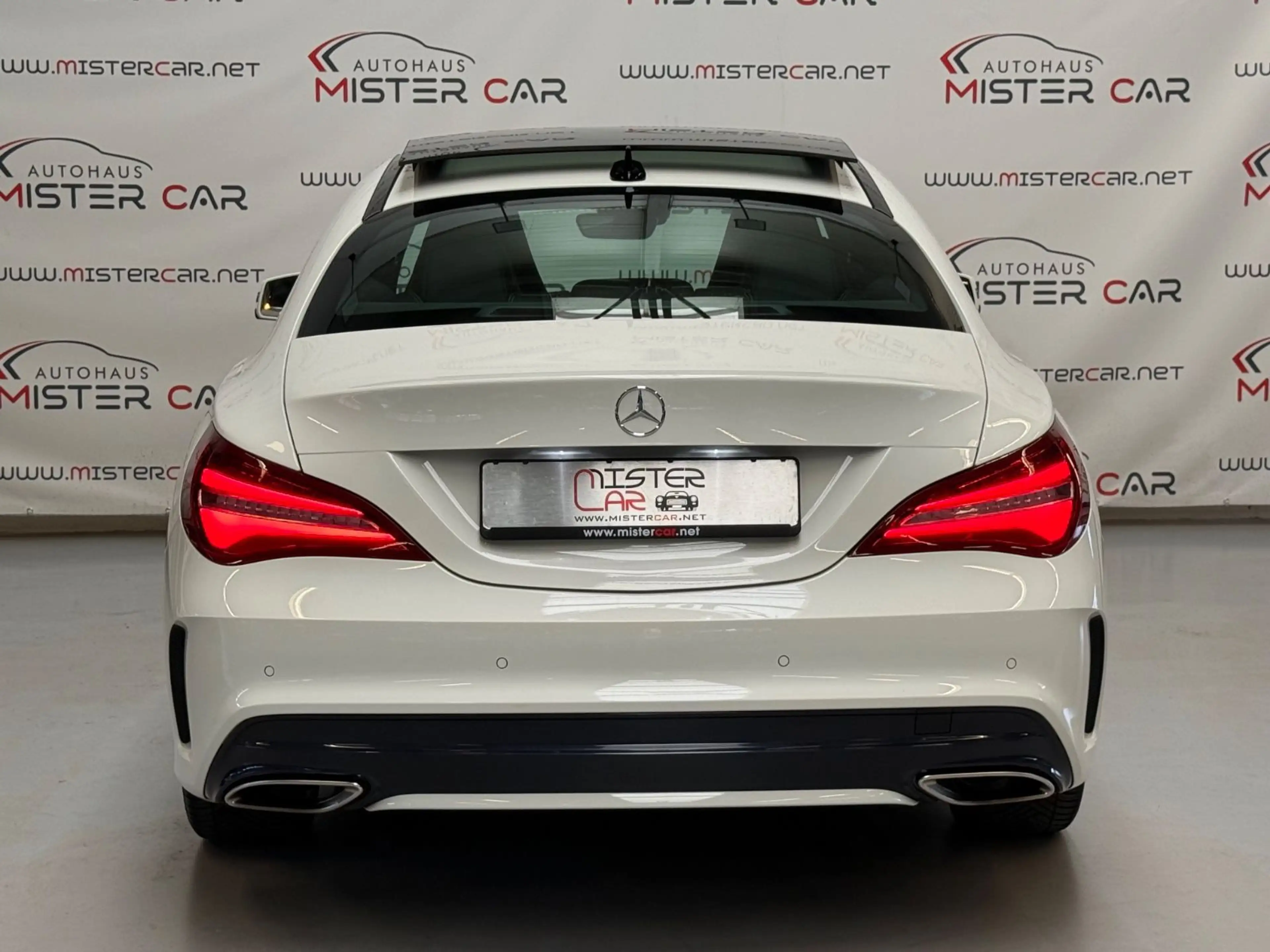 Mercedes-Benz CLA 200 Aut AMG LINE PANO/NAVI/LED/KAM/KEY/TOT — photo 8