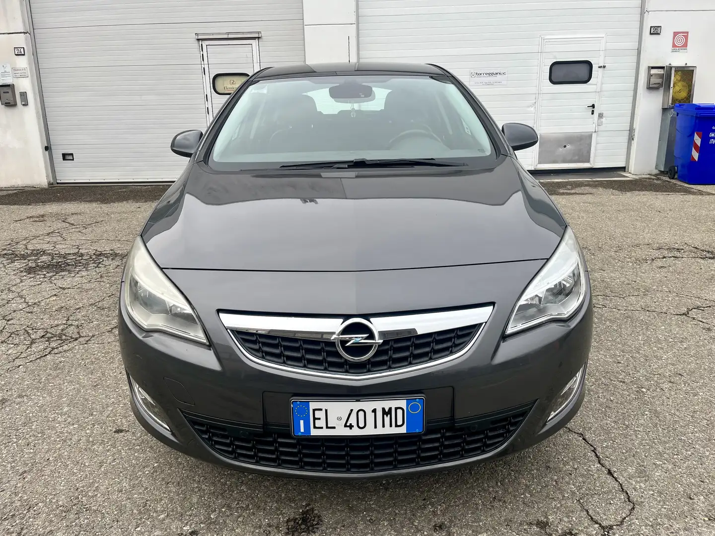 Opel Astra 1.7cdti Cosmo distribuzione/tagliando appena fatti - 2