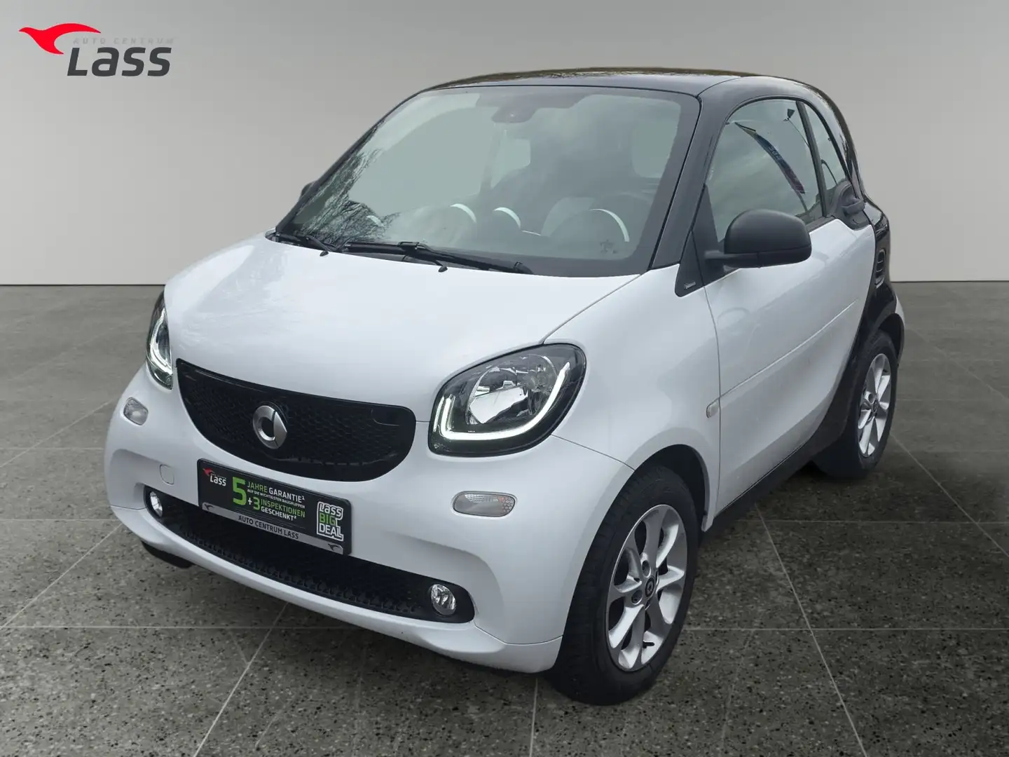 smart forTwo coupe 1.0 passion LED Pano SD SHZ Noir - 2