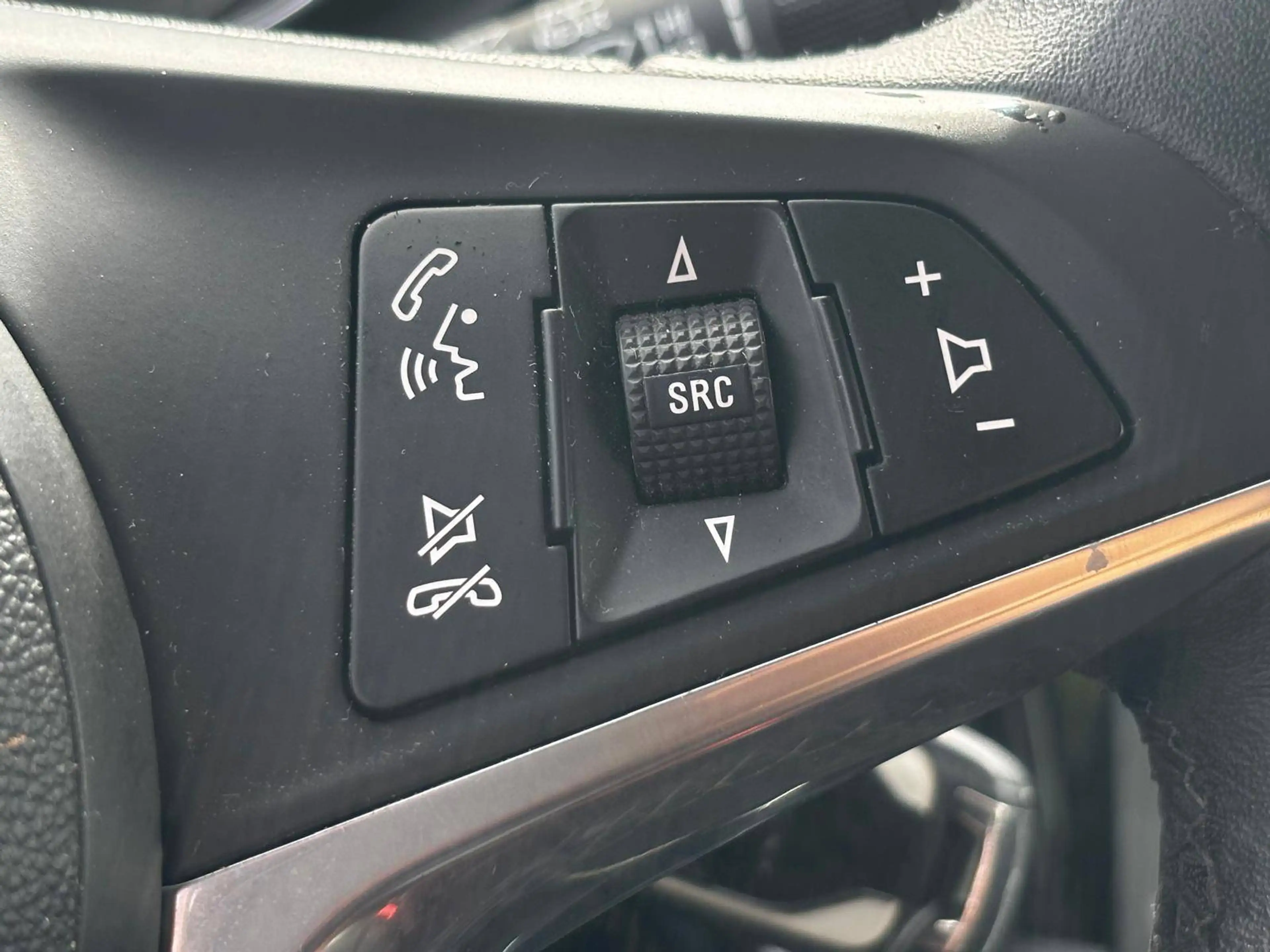 Opel Adam Adam 1.2i Senses (EU6.2) — photo 11