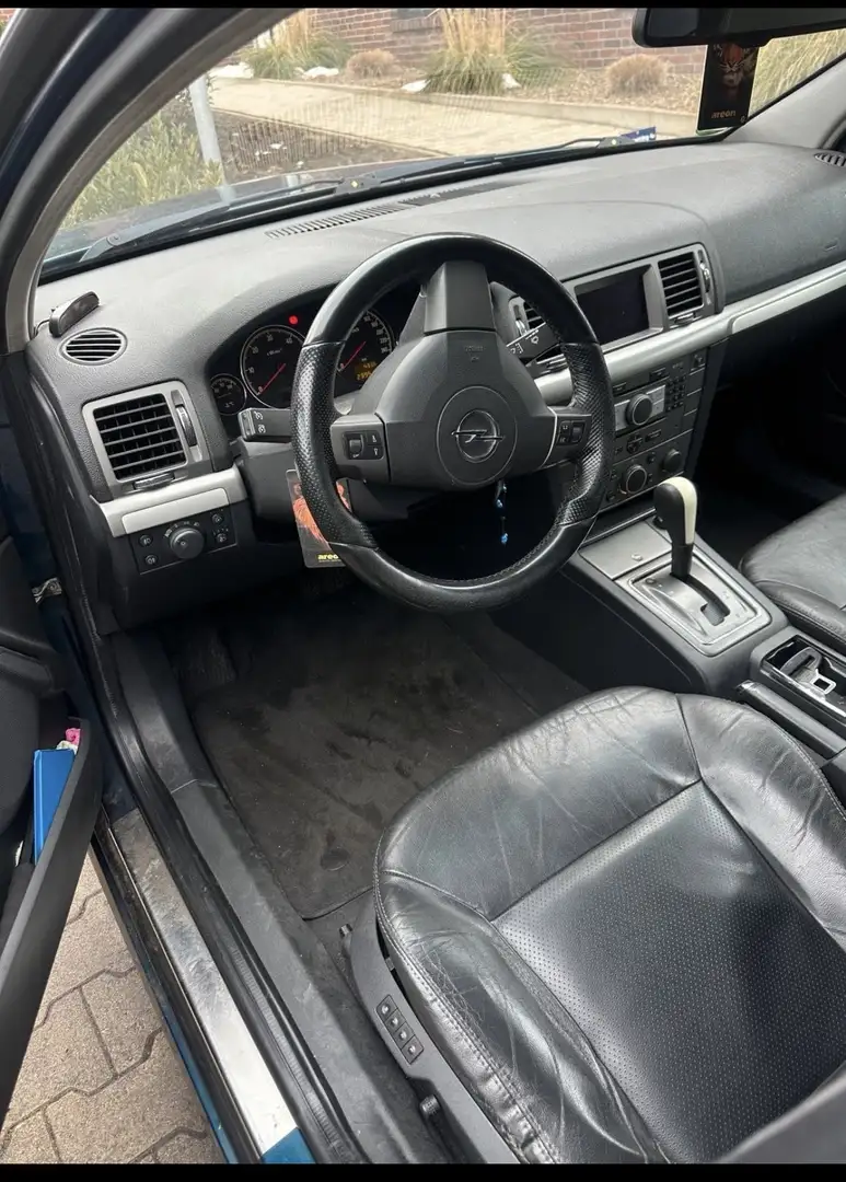 Opel Signum 1.9 CDTI Automatik Limousine - 1