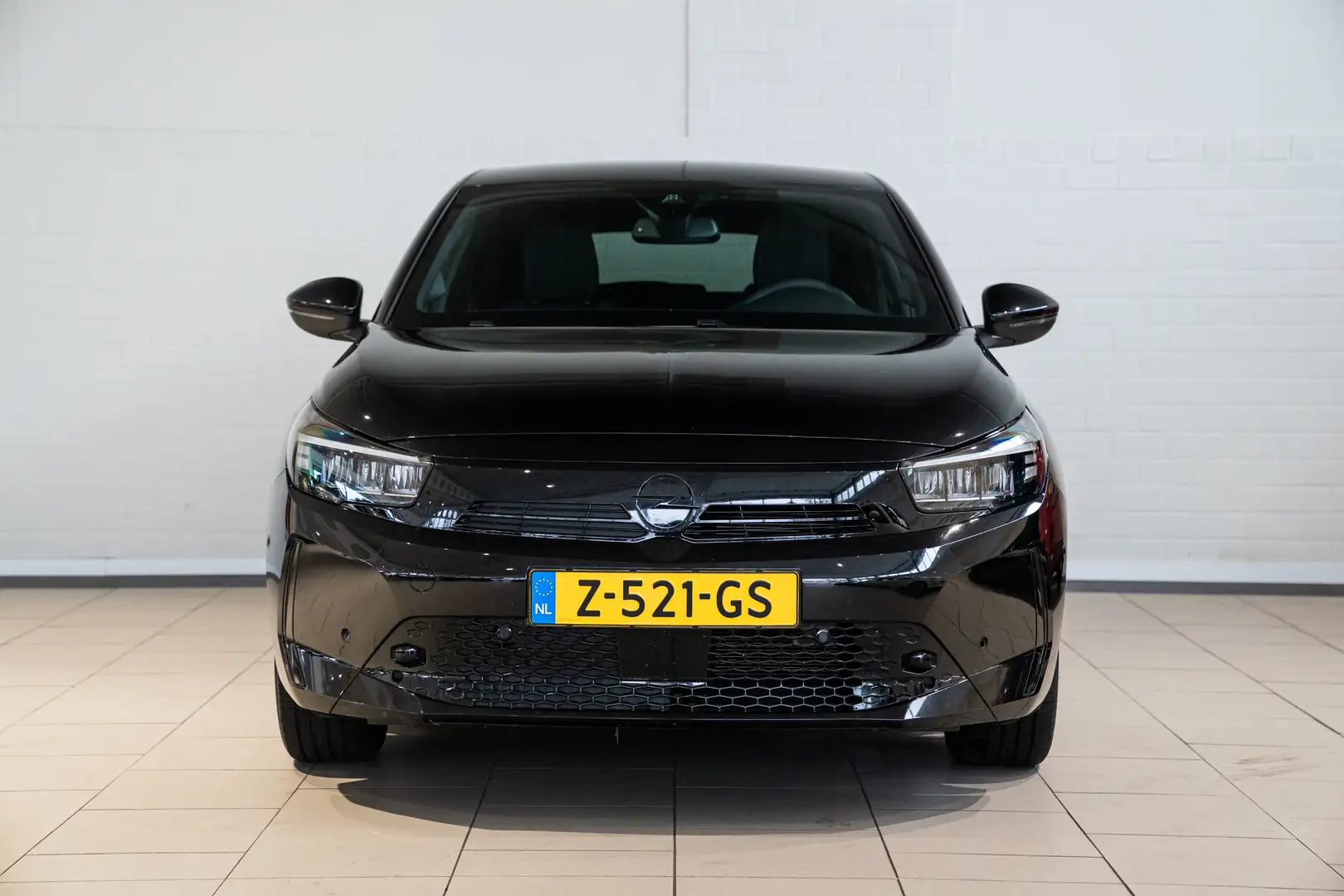 Opel Corsa 1.2 GS | Navigatie | Keyless | Climate Controle | Zwart - 2