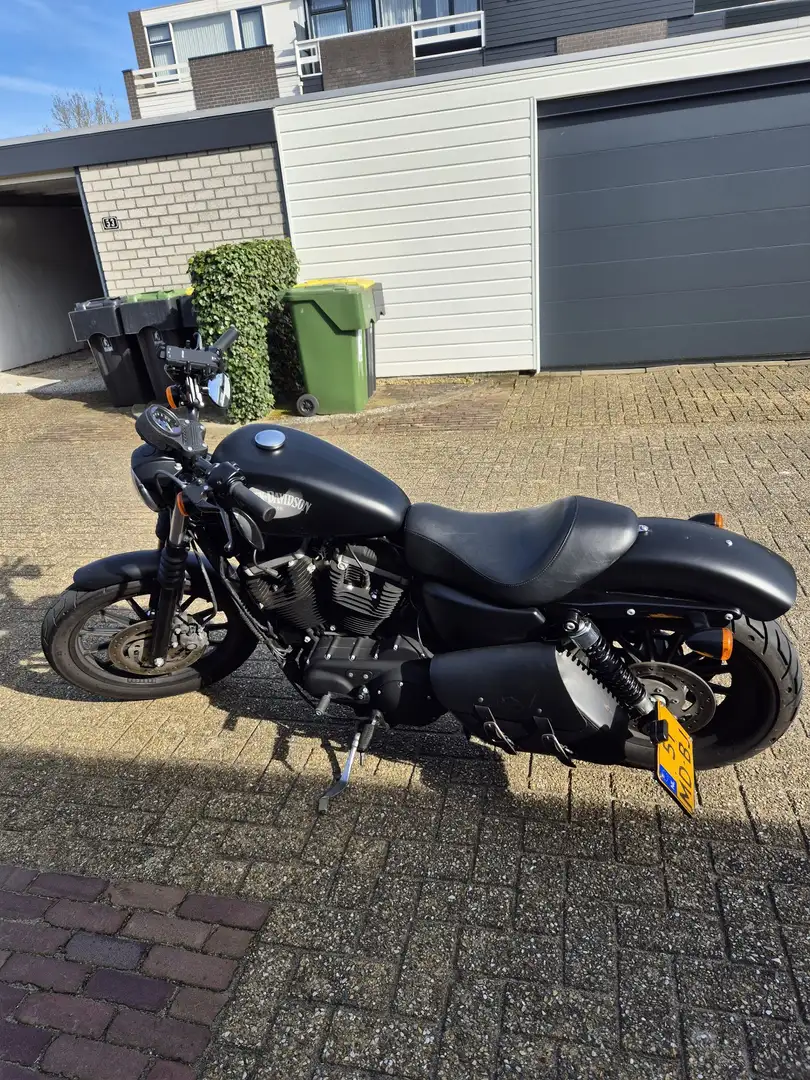 Harley-Davidson Sportster 883 Negro - 1