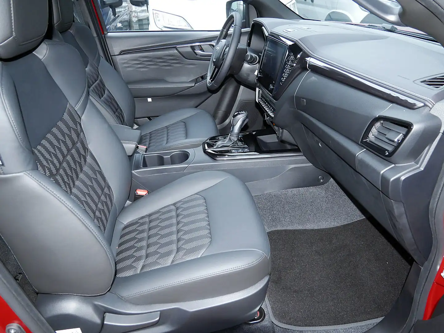 Isuzu D-Max Double Cab 4x4 PDC SHZ LEDER KAMERA LED Rot - 2