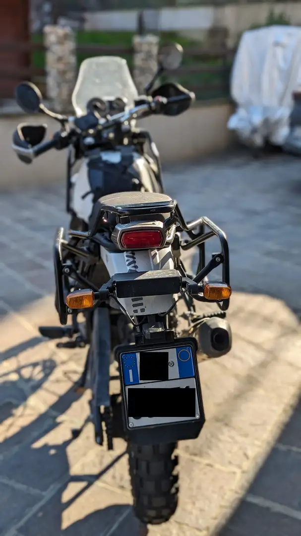 Royal Enfield Himalayan Bianco - 2