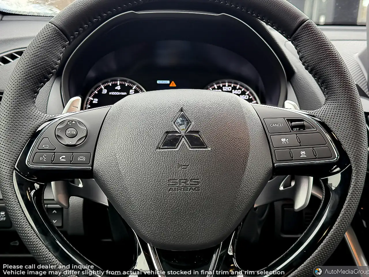Mitsubishi Eclipse Cross снимка Mitsubishi Eclipse Cross