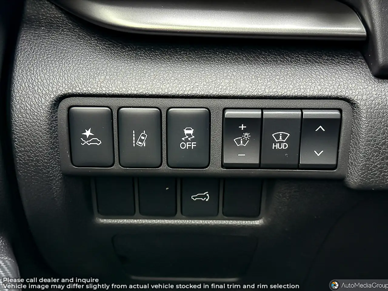 Mitsubishi Eclipse Cross снимка Mitsubishi Eclipse Cross