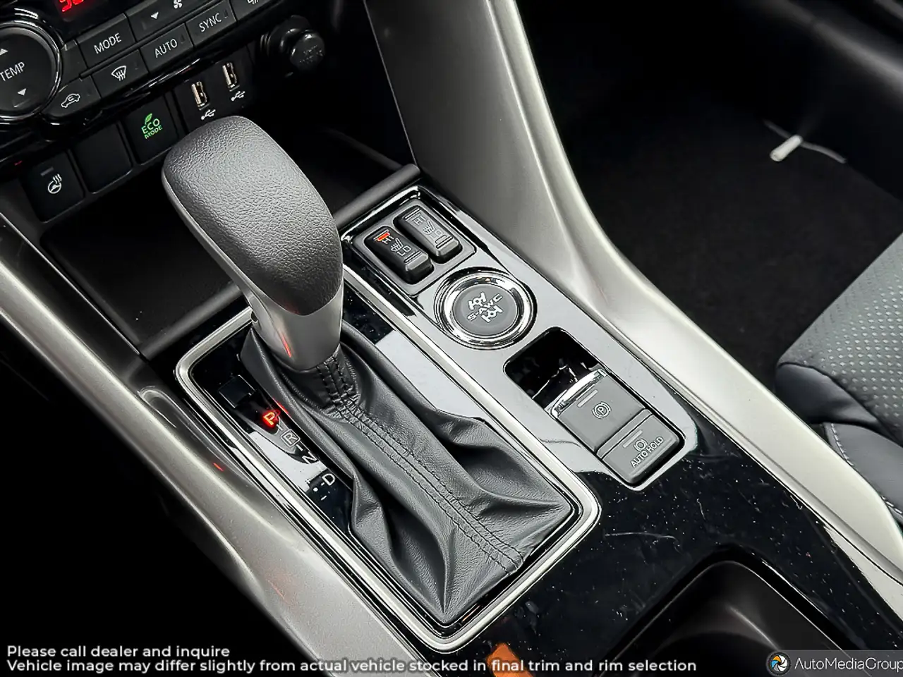 Mitsubishi Eclipse Cross снимка Mitsubishi Eclipse Cross