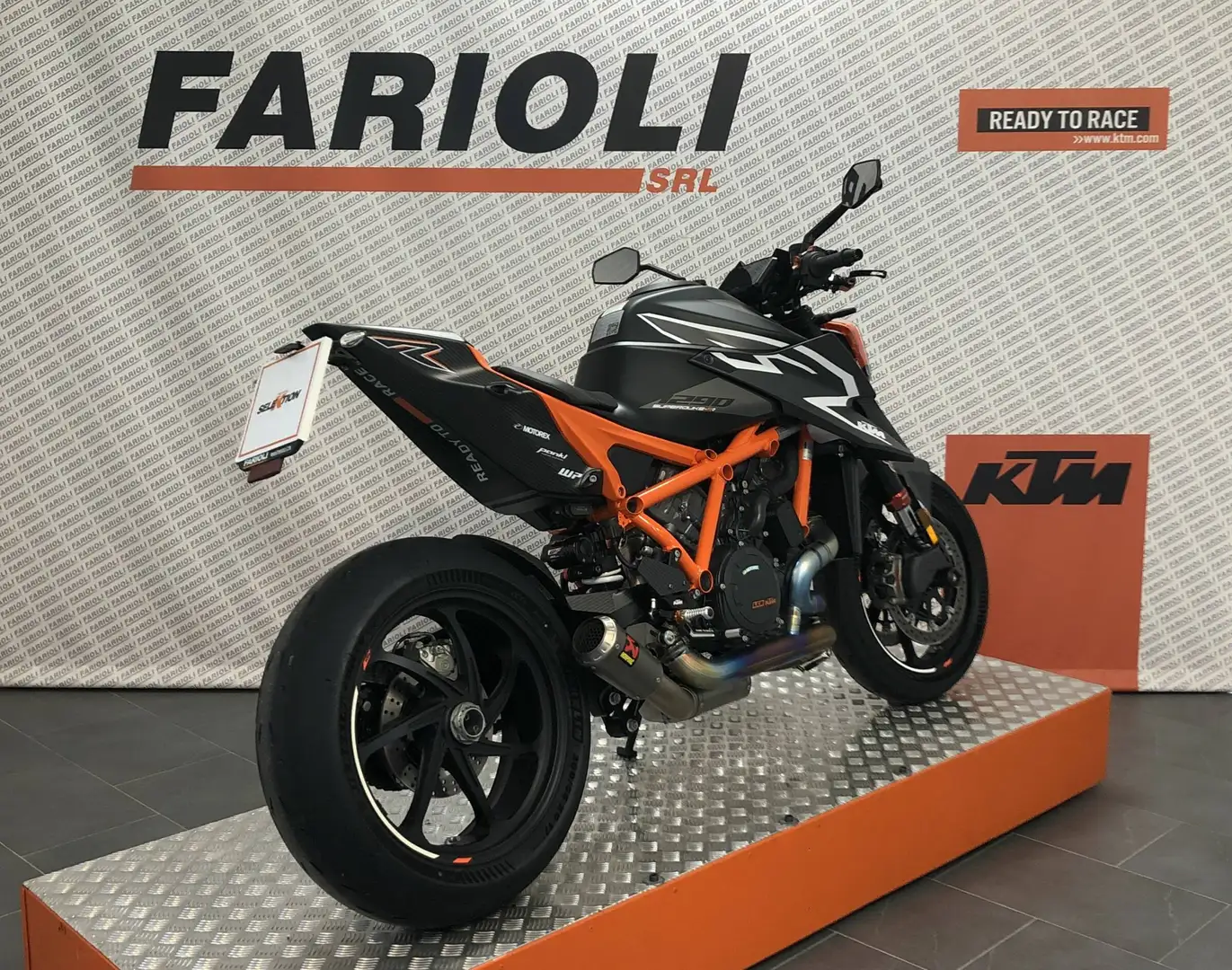 KTM 1290 Super Duke R 2023 - 2