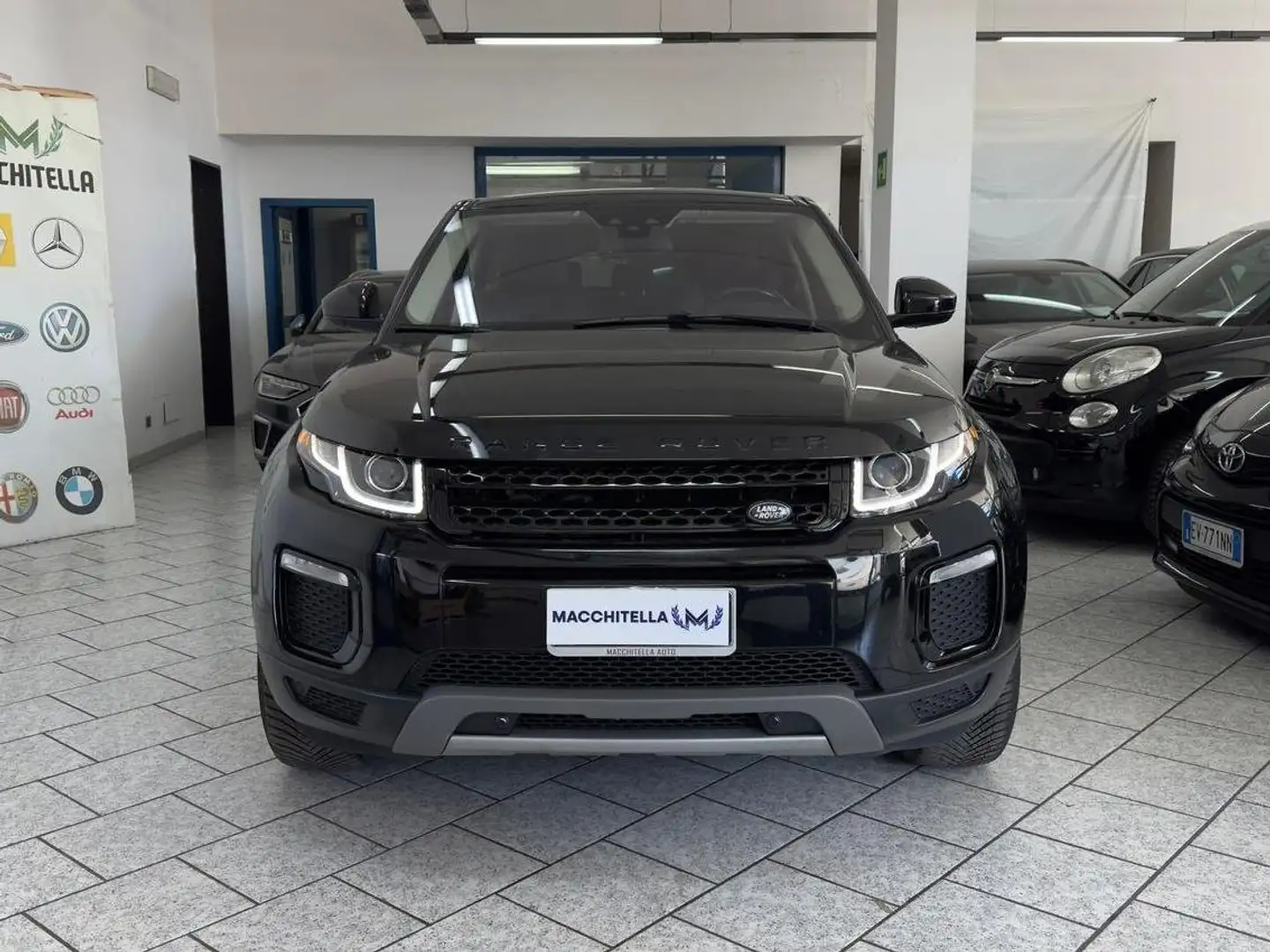 Land Rover Range Rover Evoque Range Rover Evoque 5p 2.0 td4 SE 150cv auto Schwarz - 1