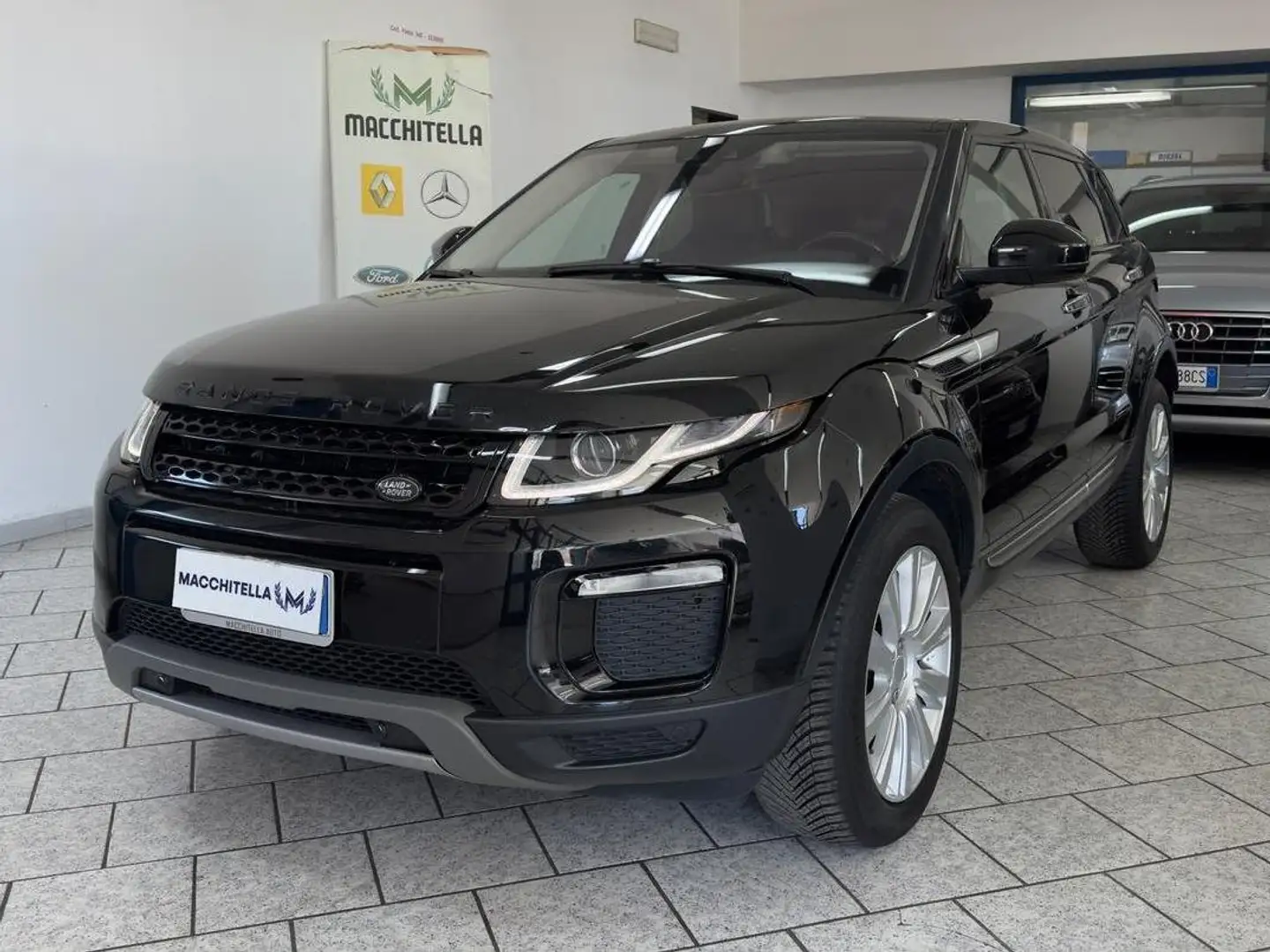 Land Rover Range Rover Evoque Range Rover Evoque 5p 2.0 td4 SE 150cv auto Schwarz - 2