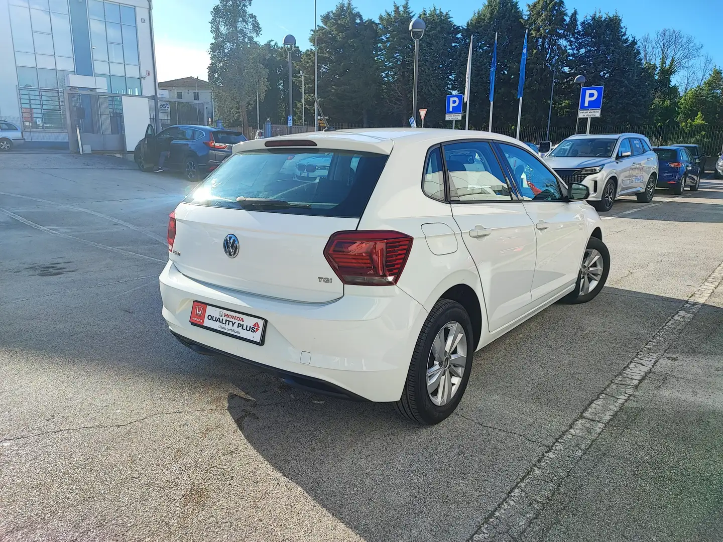 Volkswagen Polo 5p 1.0 tgi Comfortline 90cv Blanc - 2