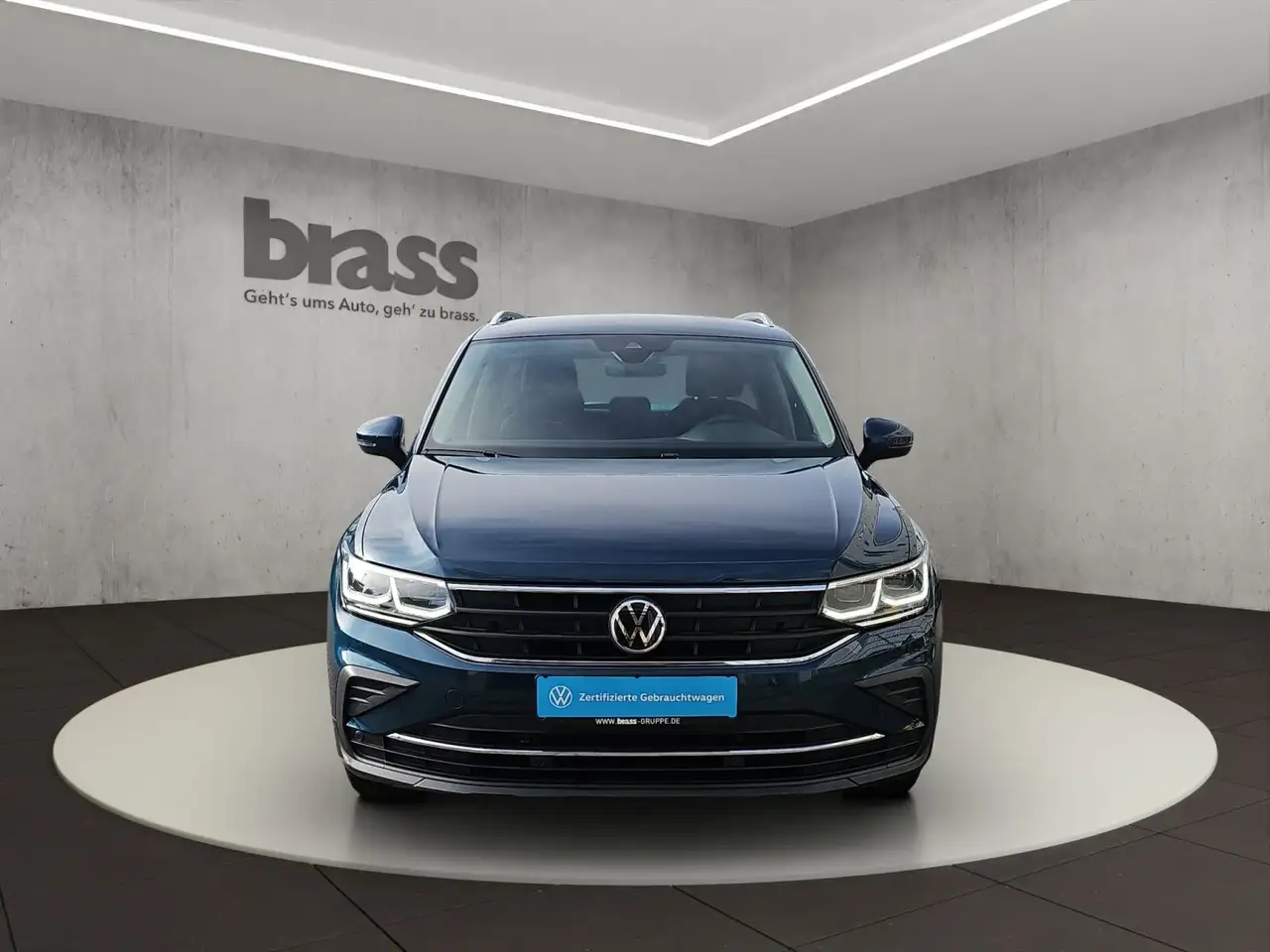 Volkswagen Tiguan, фото 8