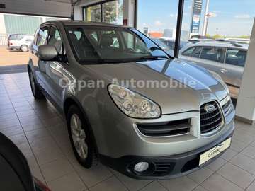 Exclusive Automatik/Navi/AHK/Leder/SHZ