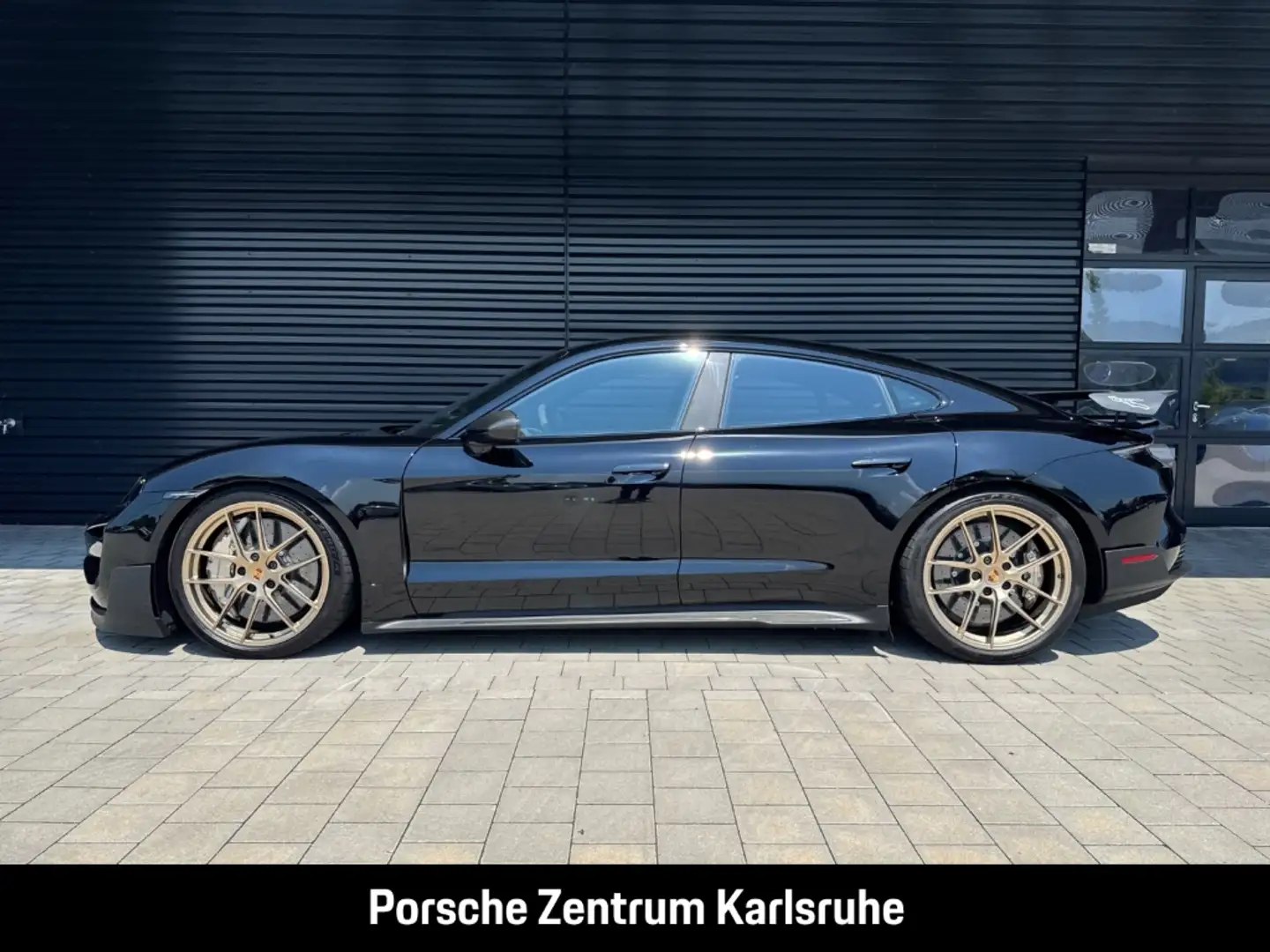 Porsche Taycan Turbo GT mit Weissach-Paket BOSE LED Schwarz - 2