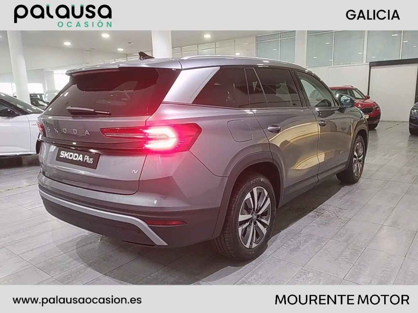 Skoda Kodiaq 1.5TSI iV PHEV Plus 4x2 DSG 150kW Gris - 2