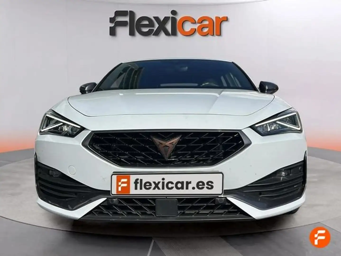 CUPRA 1.5 eTSI 110kW (150CV) DSG Белый - 2