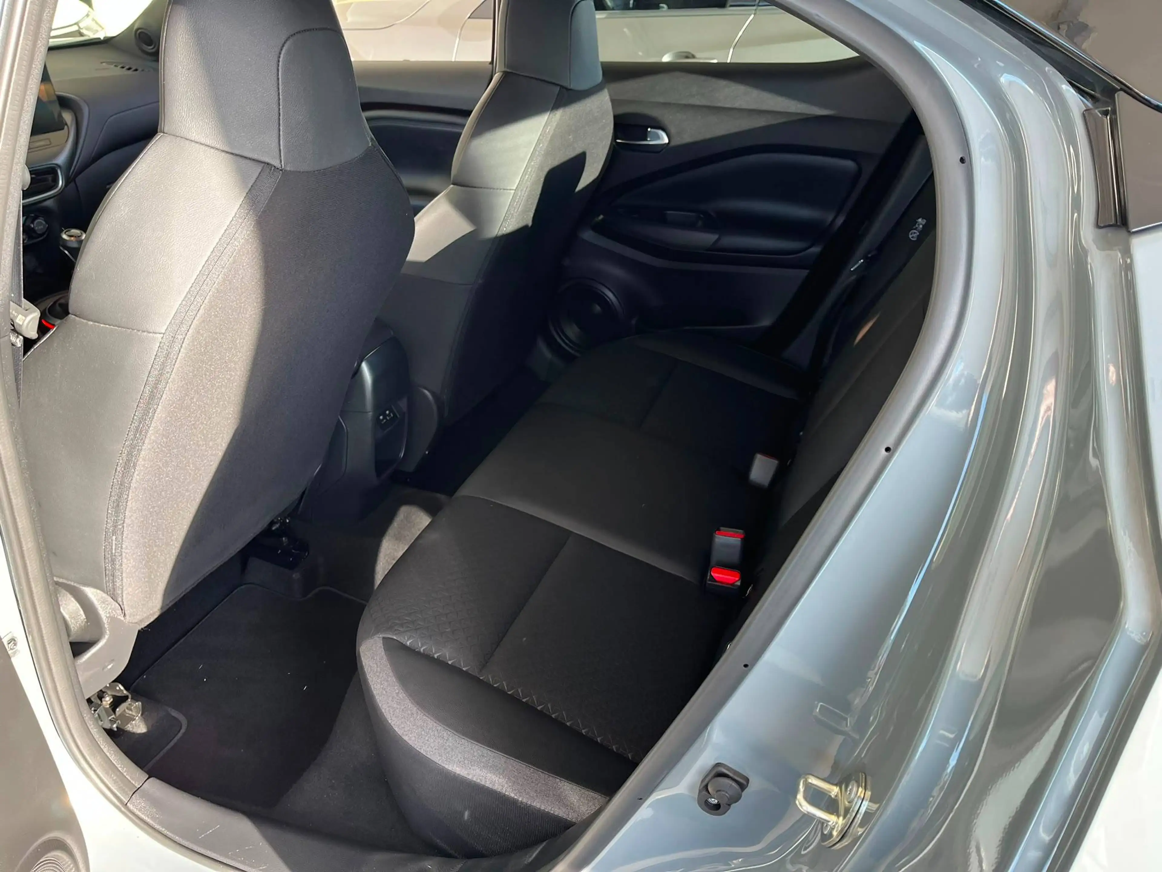 Nissan Juke Juke 1.0 DIG-T 2WD N-Design (EU6AP) — photo 10