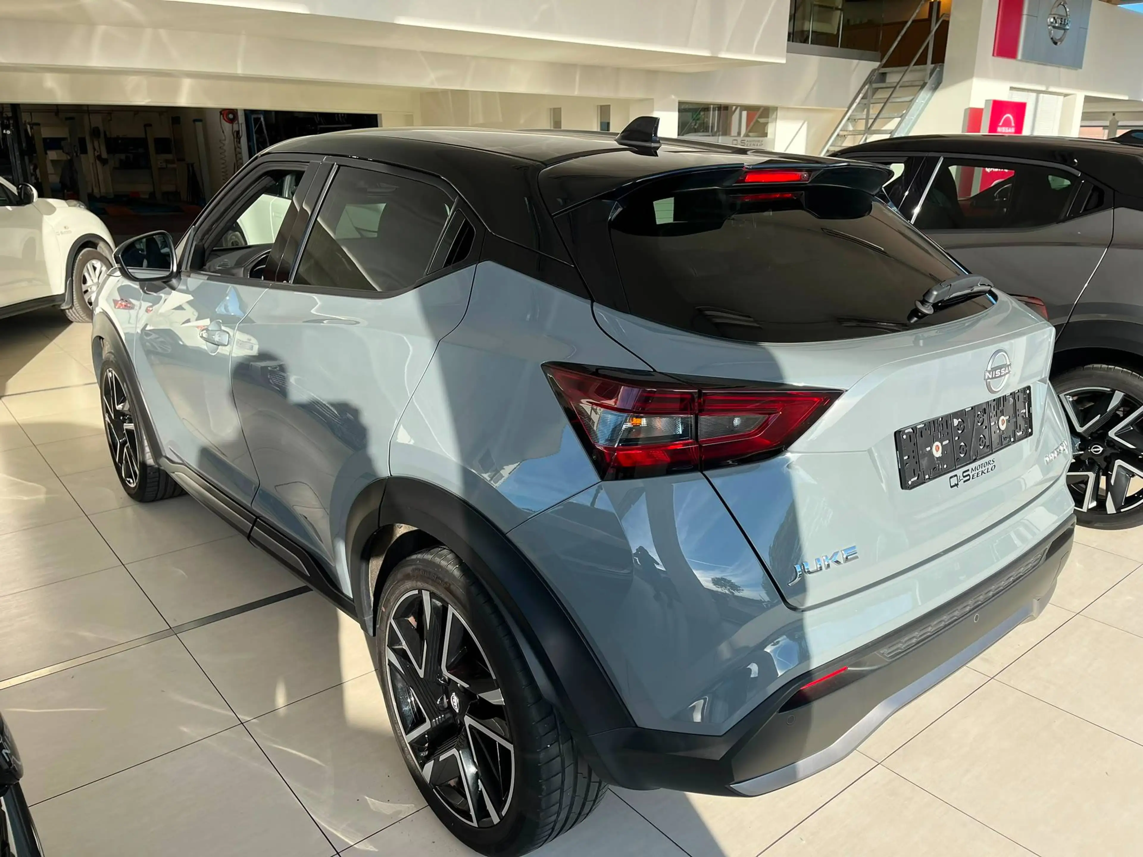 Nissan Juke Juke 1.0 DIG-T 2WD N-Design (EU6AP) — photo 3