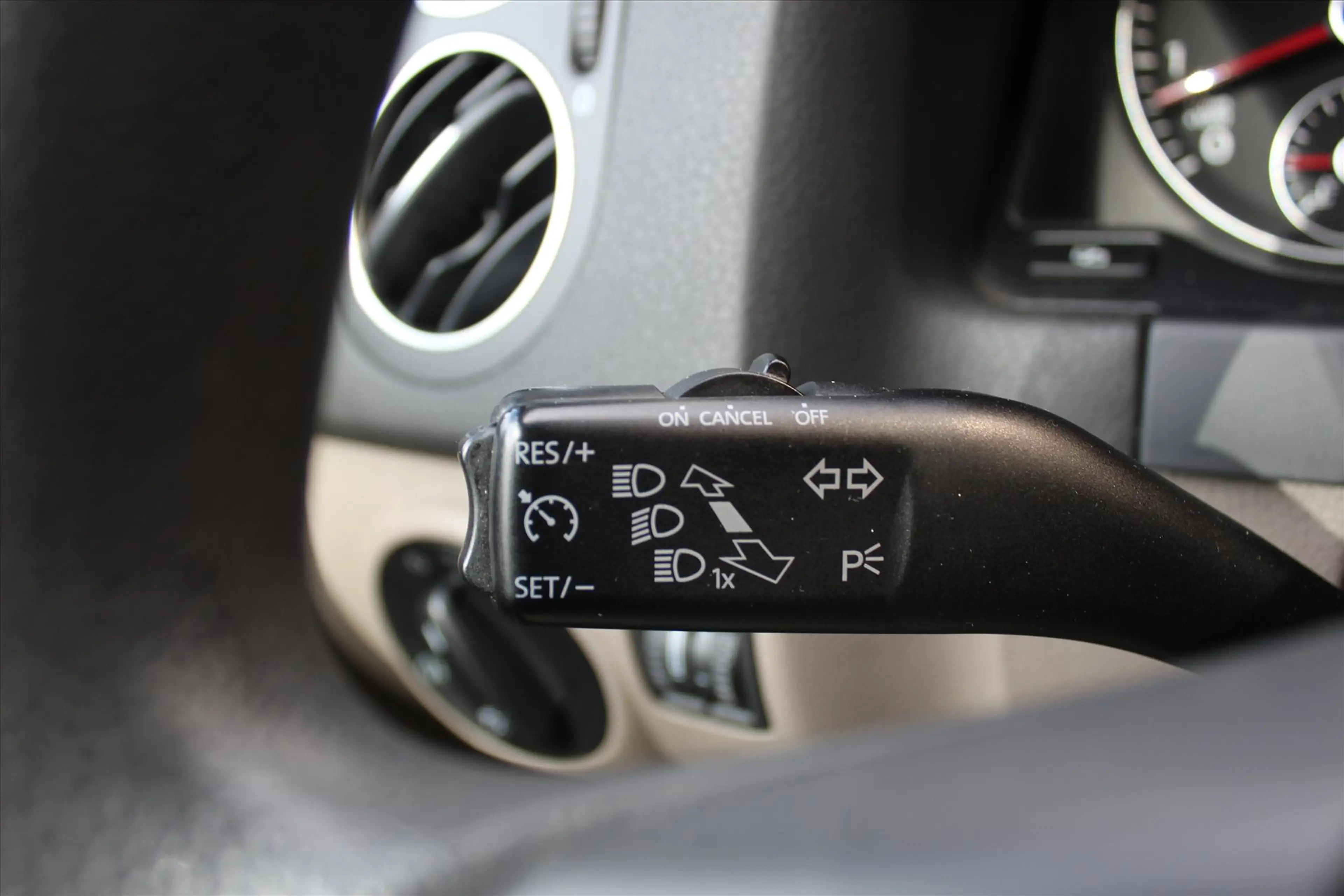 Volkswagen Golf Plus 1.2 TSI 105pk BlueMotion Technology Trendline — photo 19