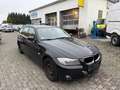 BMW 318 Baureihe 3 Touring 318d Noir - thumbnail 1