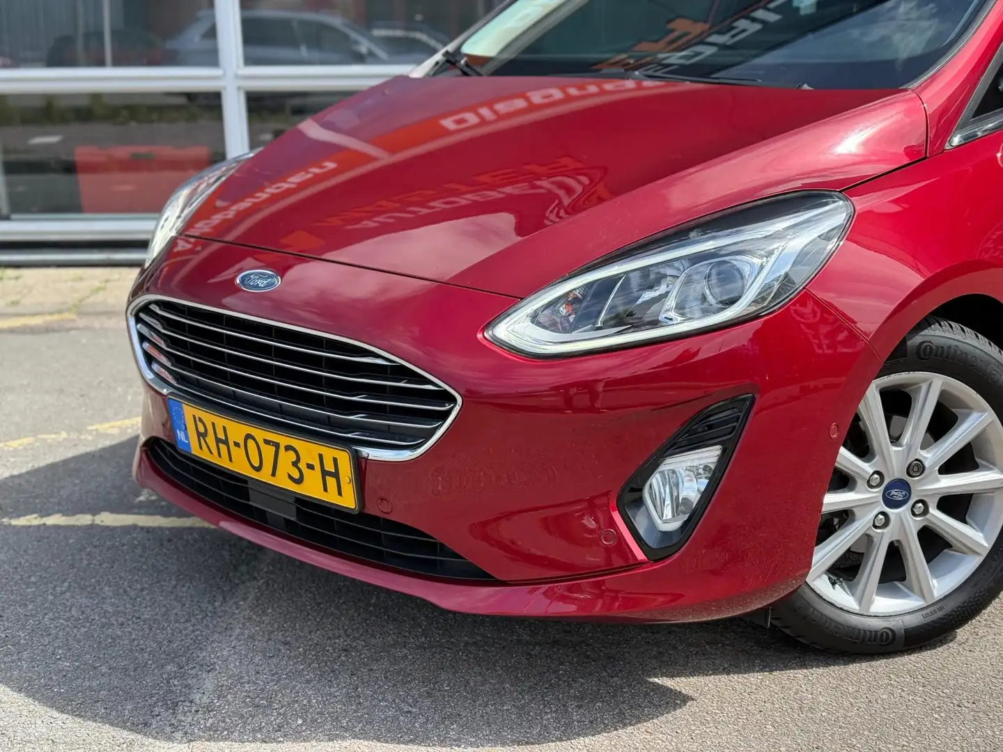 Ford Fiesta 1.0 EcoBoost Titanium I Automaat I Cruise I Camera Rood - 2
