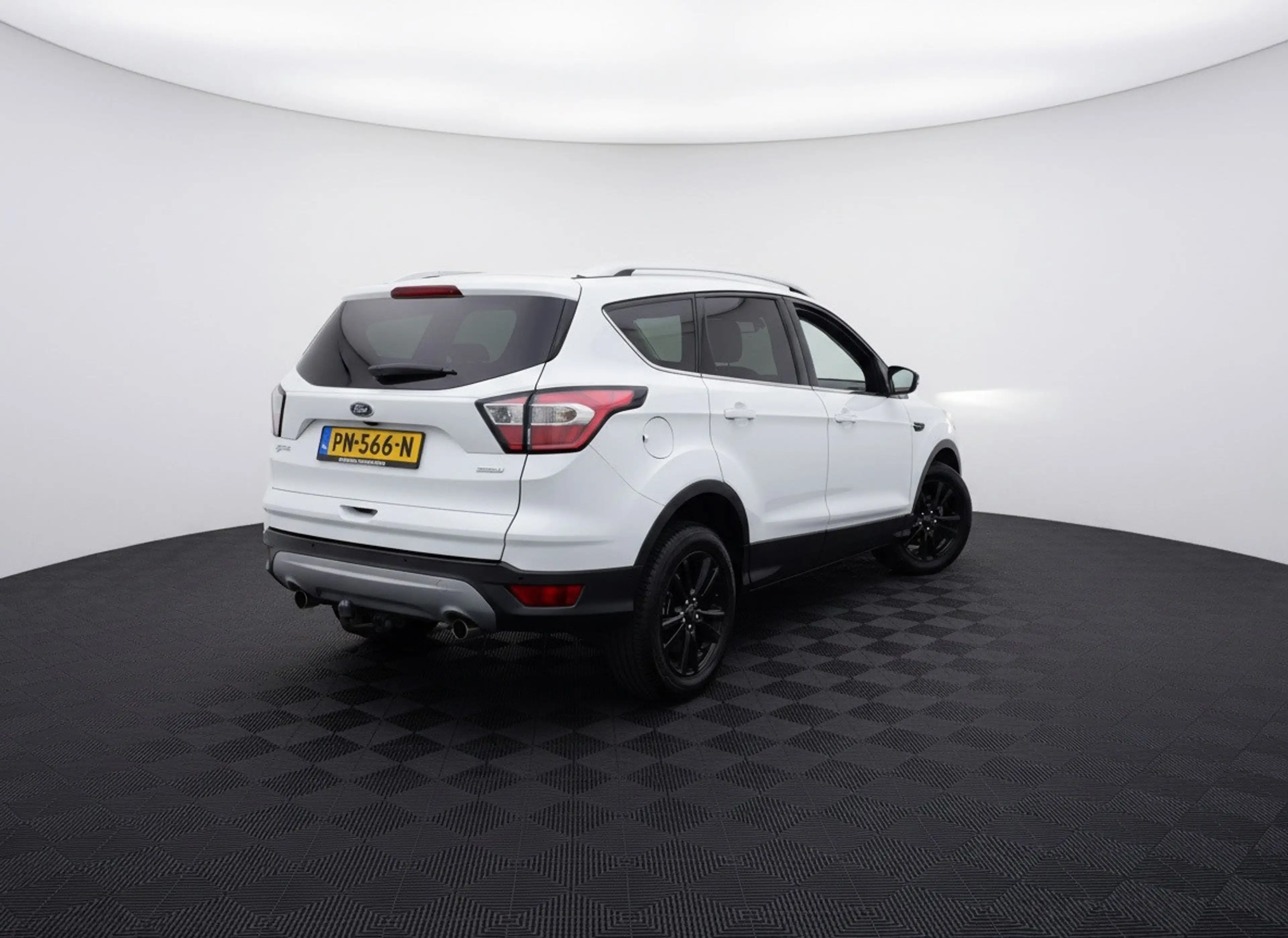 Ford Kuga 1.5 EcoBoost Trend Ultimate — photo 3
