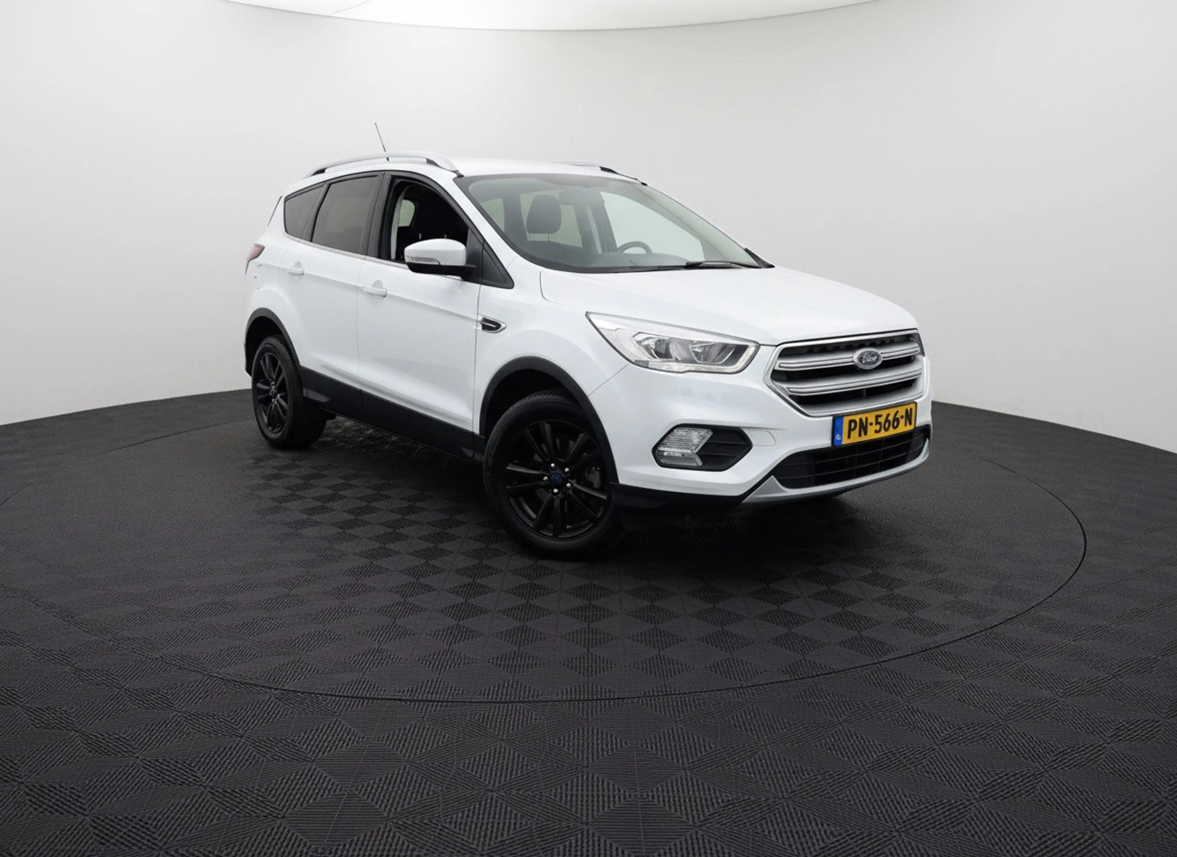 Ford Kuga 1.5 EcoBoost Trend Ultimate — photo 2