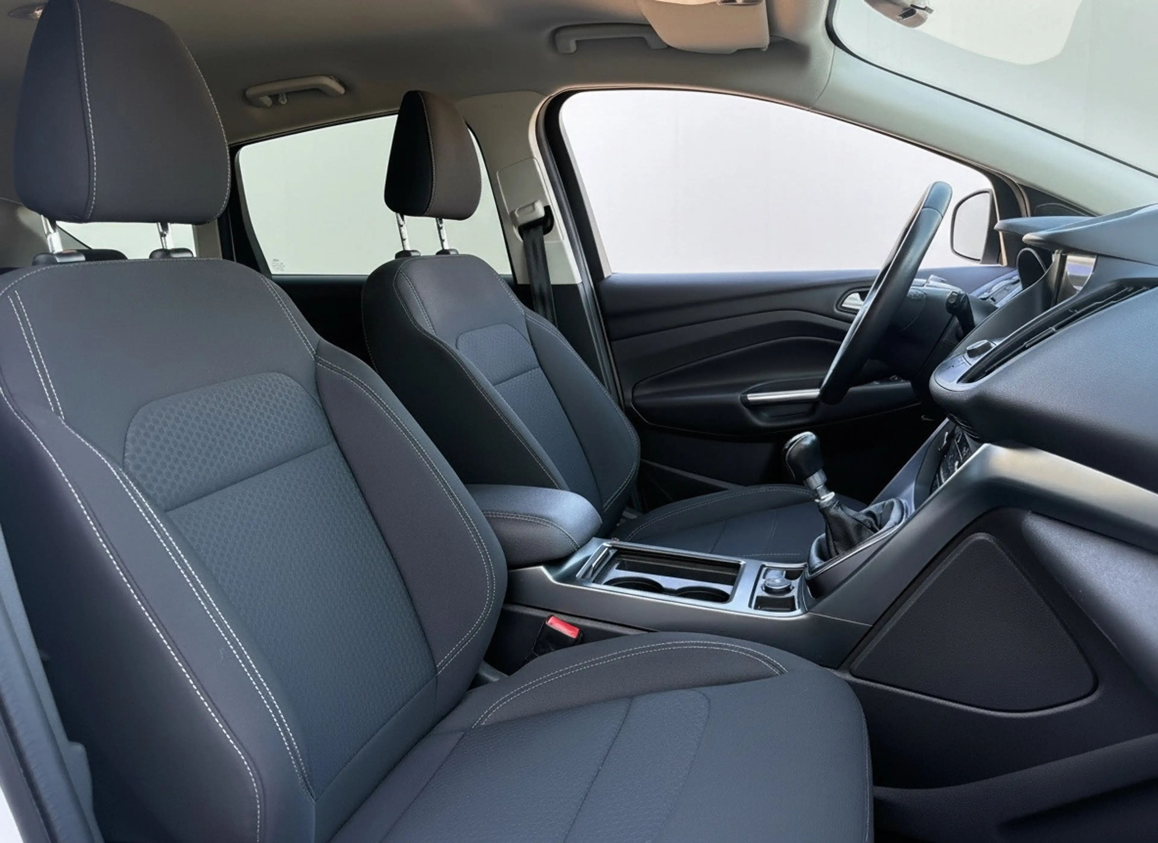 Ford Kuga 1.5 EcoBoost Trend Ultimate — photo 13