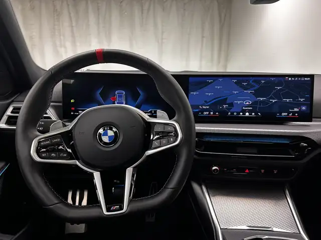 BMW 3 Series view 30