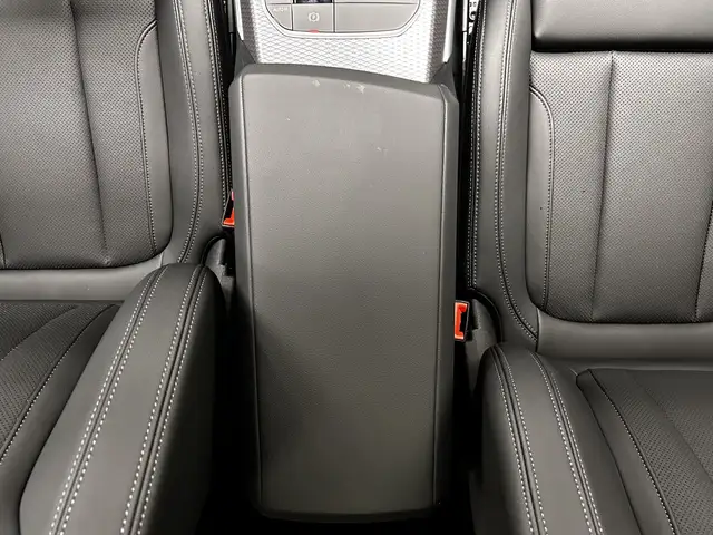 BMW M view 19