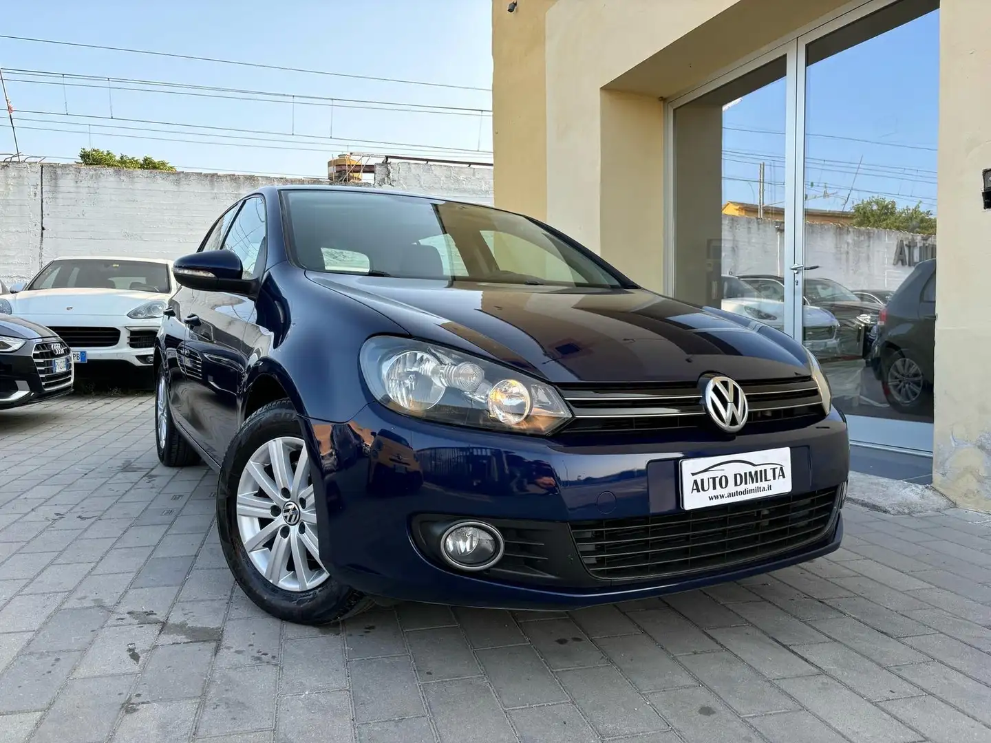 Volkswagen Golf Golf VI 2008 5p 1.6 tdi Comfortline Blu/Azzurro - 1