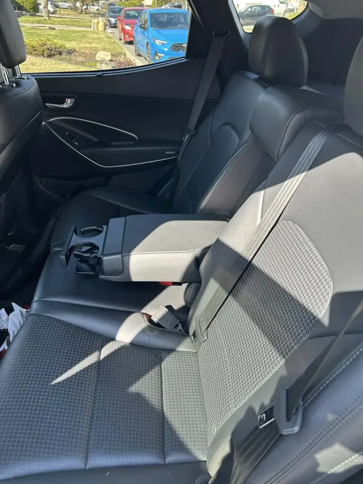 Hyundai SANTA FE снимка Hyundai SANTA FE