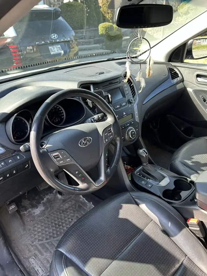 Hyundai SANTA FE снимка Hyundai SANTA FE