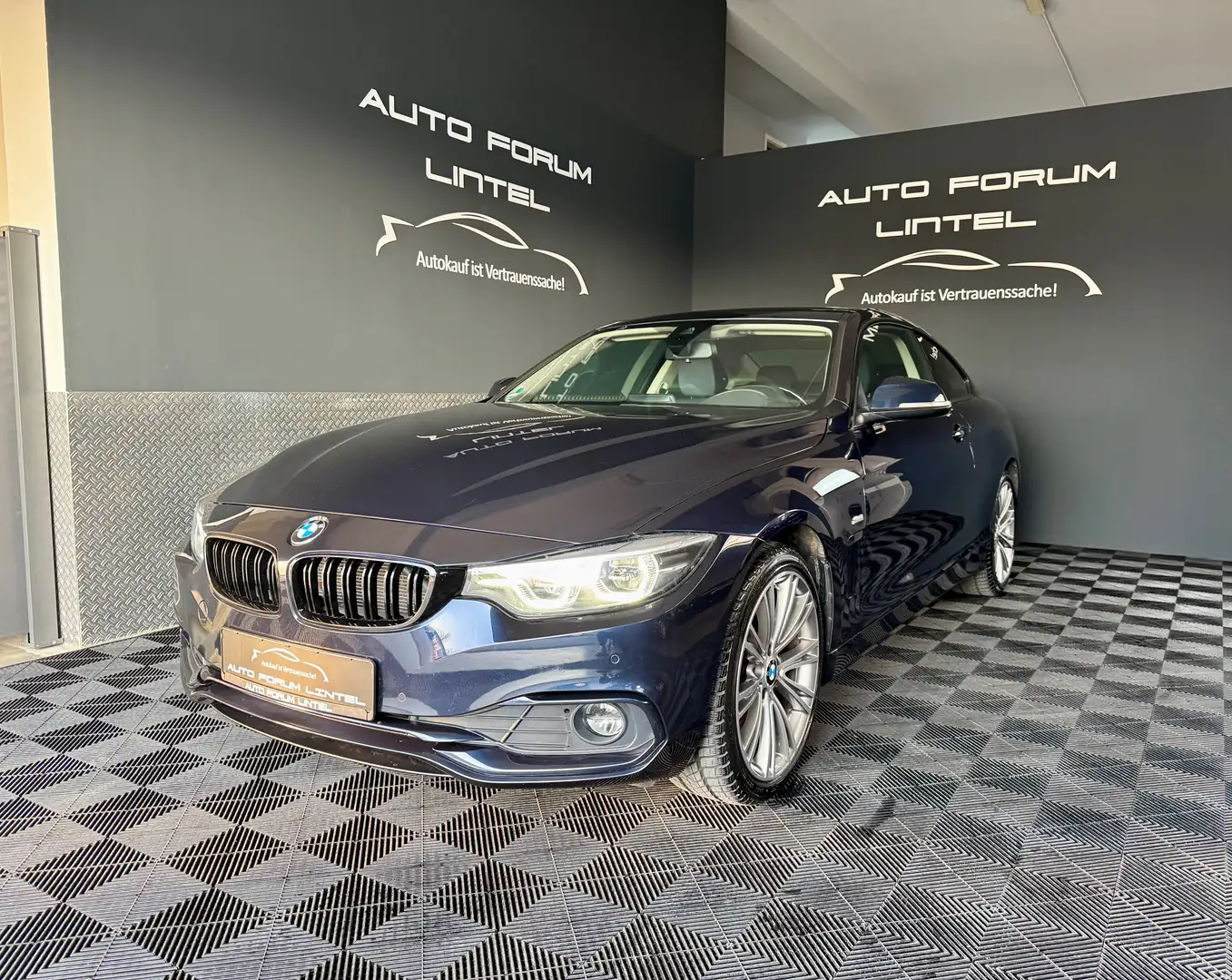 BMW 420 d xDrive Sport Line Coupe-LED-ALU INDIVIDUAL-HUD Bleu - 1