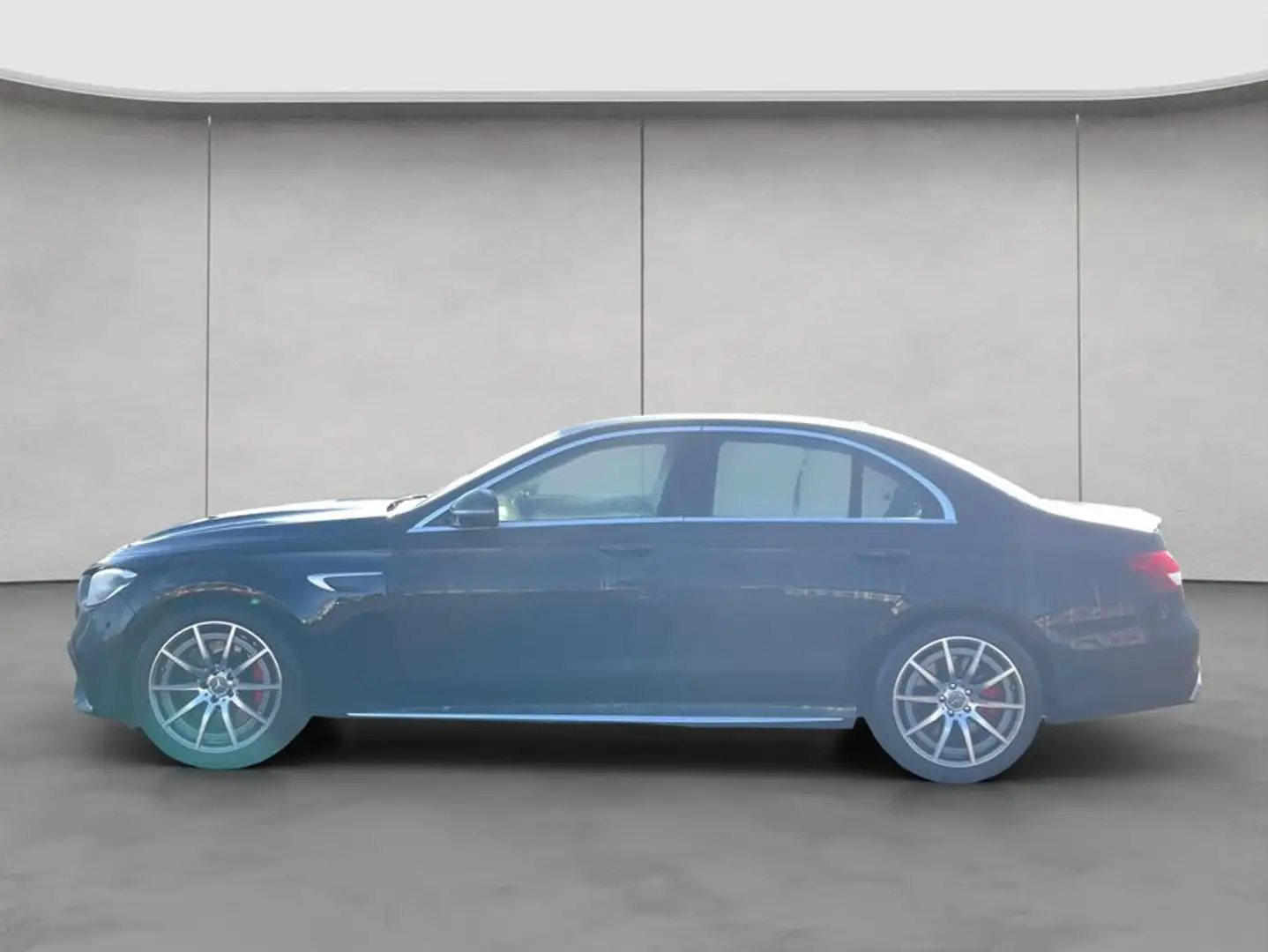 Mercedes-Benz E 63 AMG E-Klasse Schwarz - 2