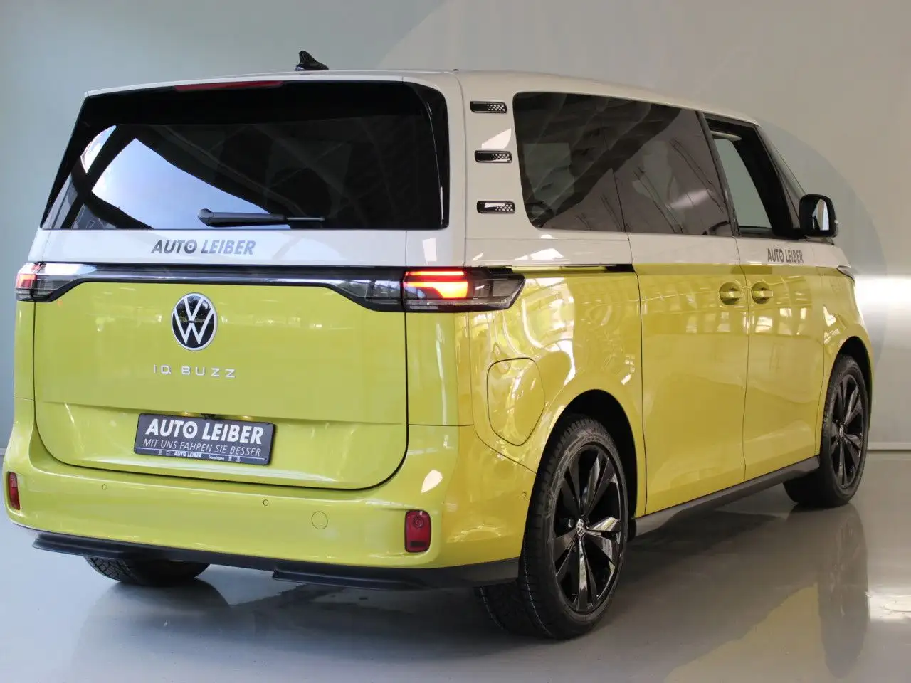 Volkswagen ID. Buzz Pro AHK/360°/Lane/Side Bluetooth Navi 3