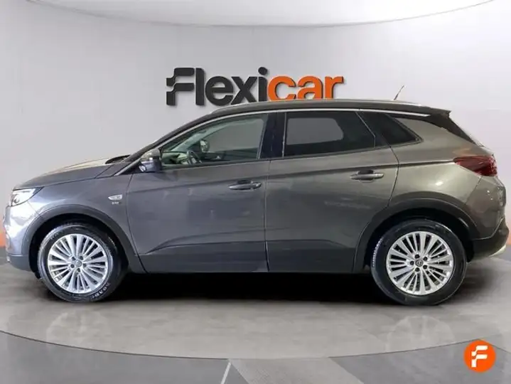 Opel Grandland X 2021, foto 3