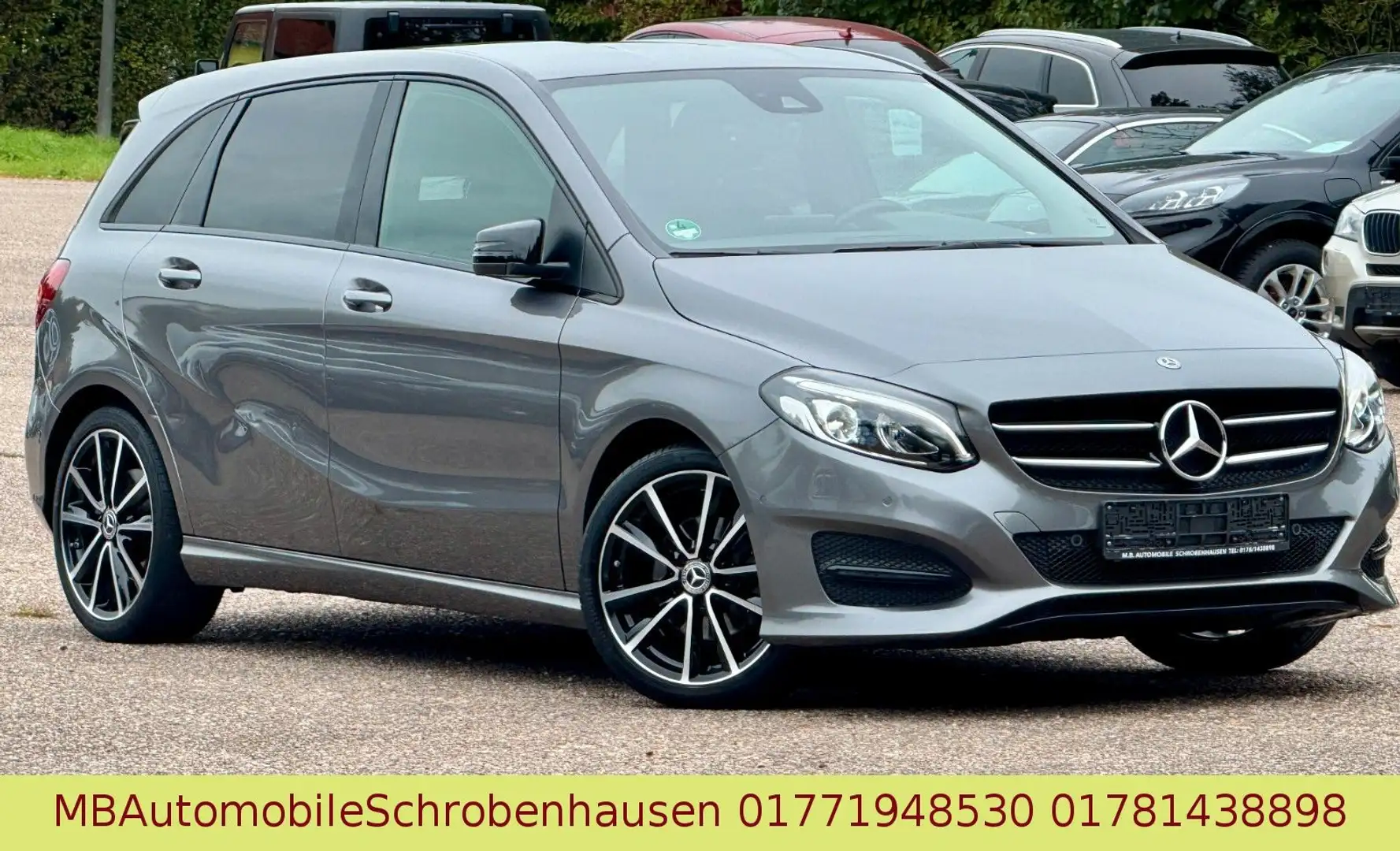 Mercedes-Benz B 220 4Matic Urban Style Edition Grau - 1