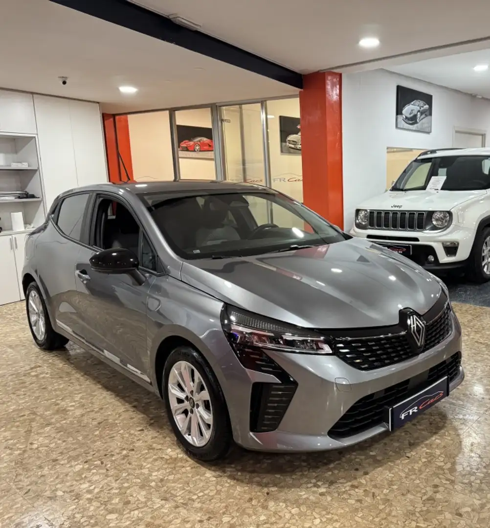 Renault Clio TCe Generation 67kW Gris - 1