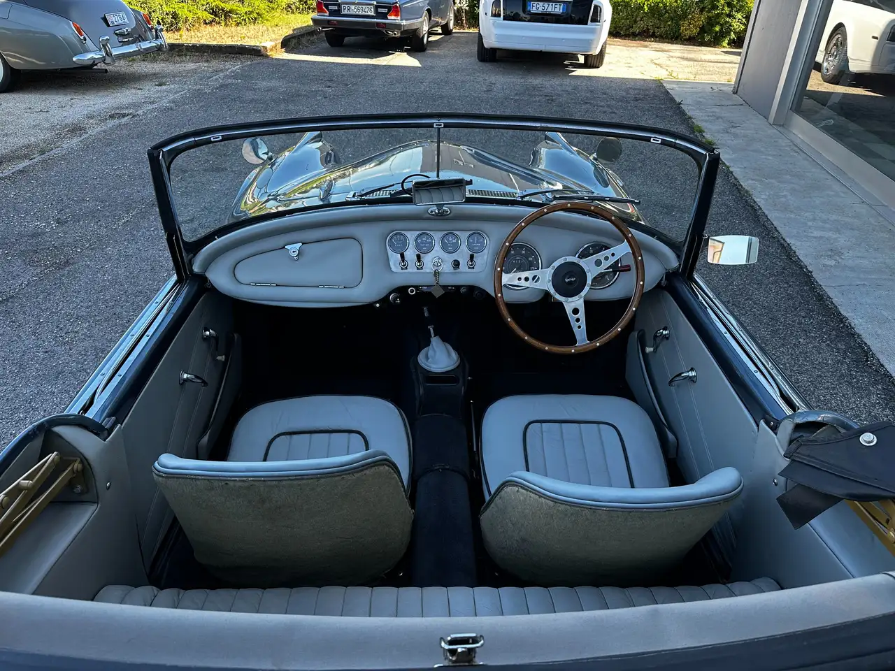 Daimler SP 250, foto 10