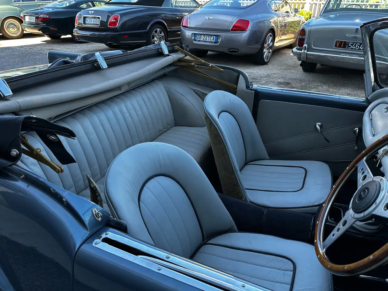 Daimler SP 250, foto 12