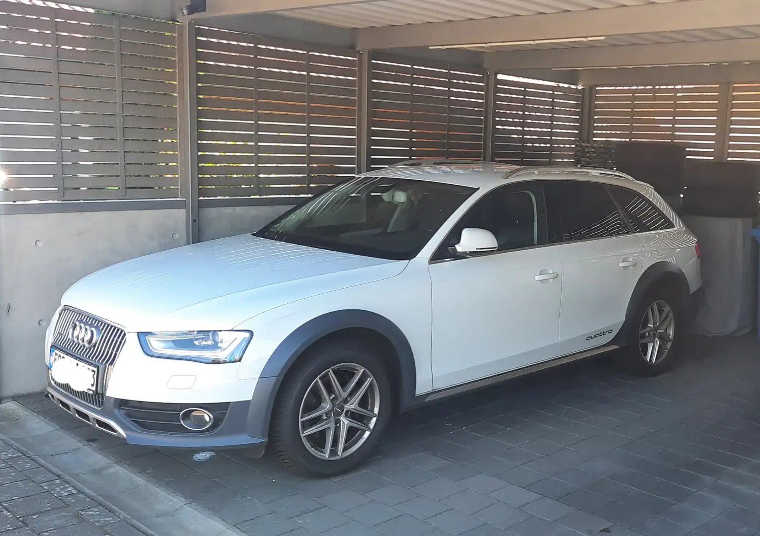 Audi A4 allroad quattro (clean die.) 3.0 TDI DPF S tron - 1