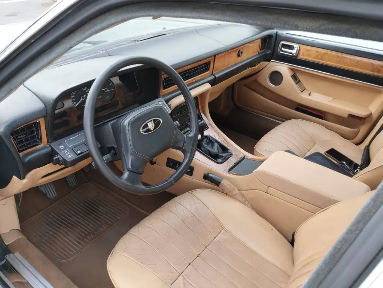 Jaguar XJ, foto 5