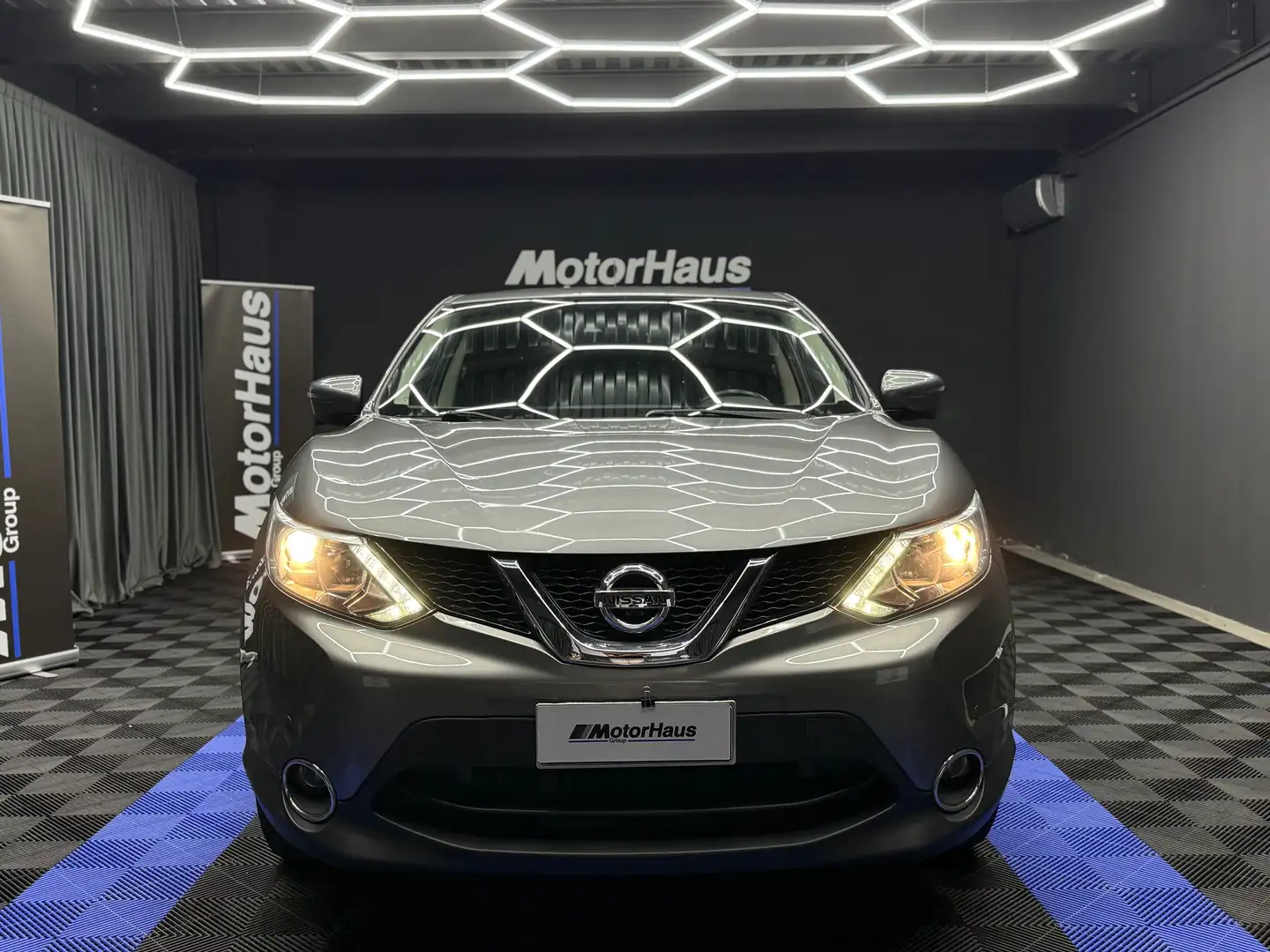 Nissan Qashqai 1.5 dci Tekna 110cv Grigio - 2