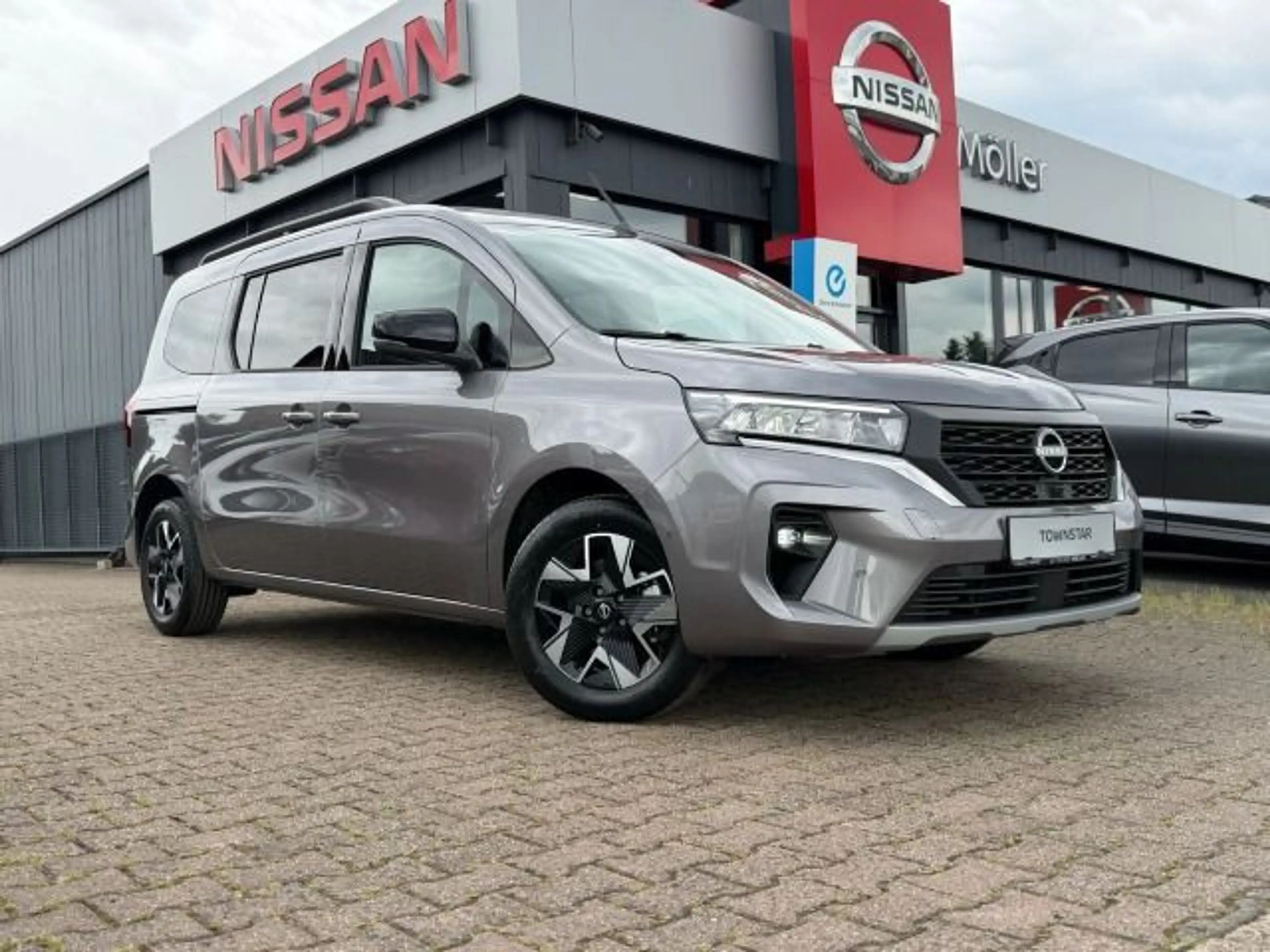 Nissan Townstar Kombi 130PS DCT L2 Tekna 7S — photo 2