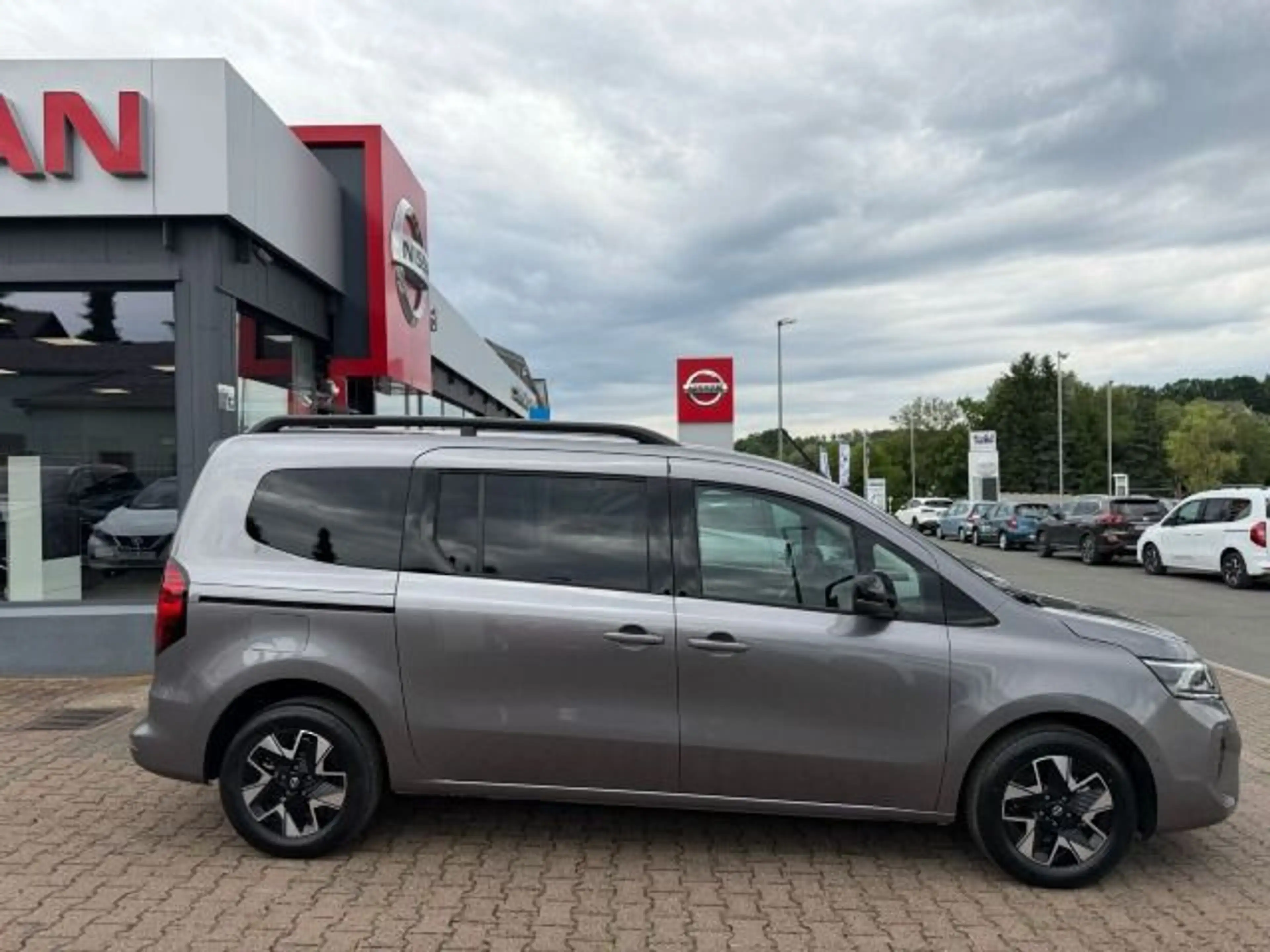 Nissan Townstar Kombi 130PS DCT L2 Tekna 7S — photo 12