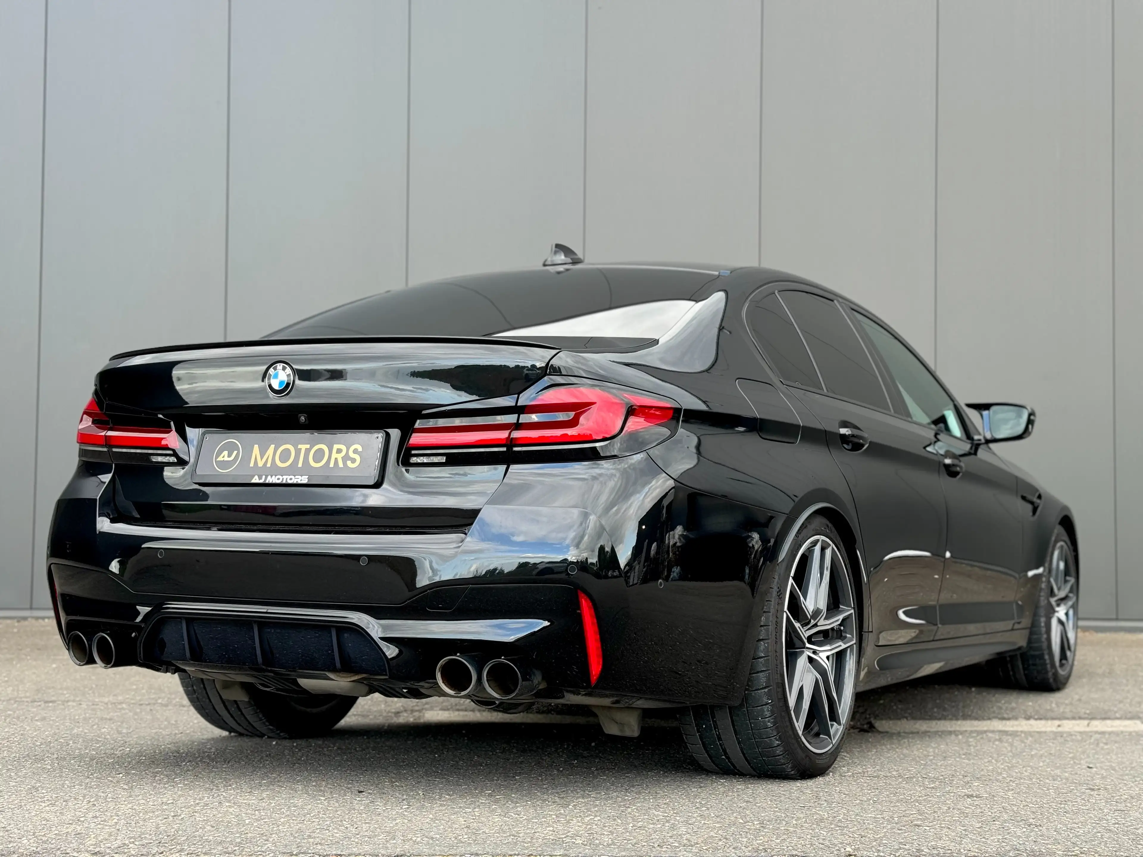 BMW M5 Competition xDrive 625cv - Laser - B&W - TVA — photo 11