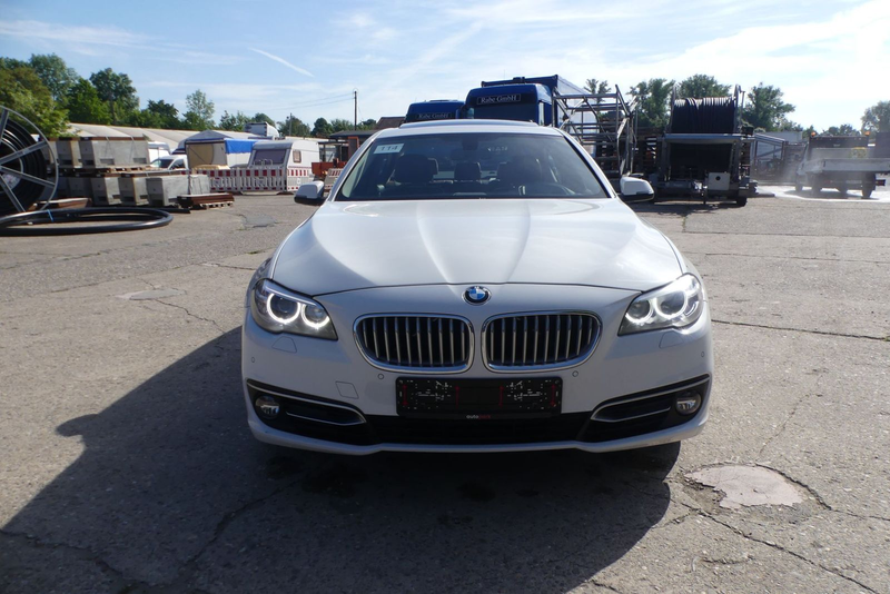 BMW 535 i xDrive Luxury*Temp*ASS* Kam*HUD*Leder*Xeno — photo 10