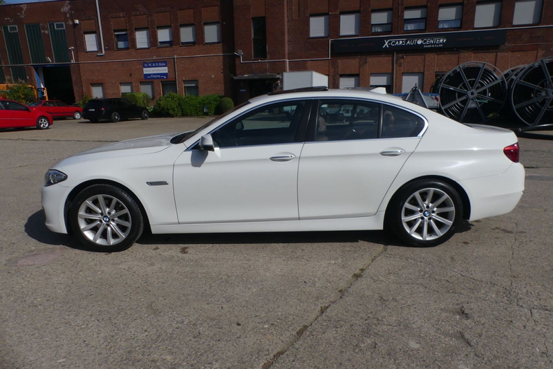 BMW 535 i xDrive Luxury*Temp*ASS* Kam*HUD*Leder*Xeno — photo 8